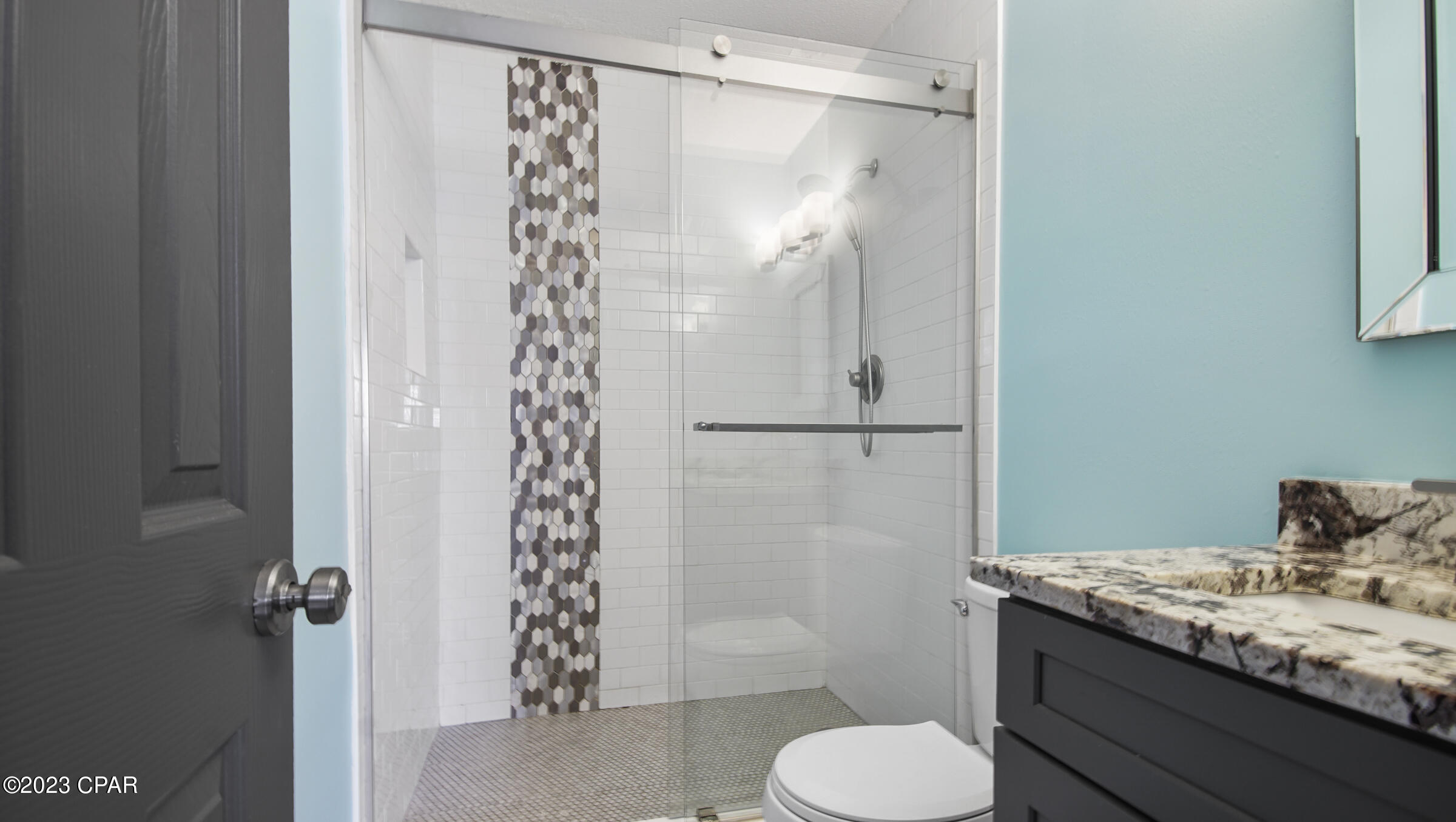 Hentz 1st Add Unit B - Residential