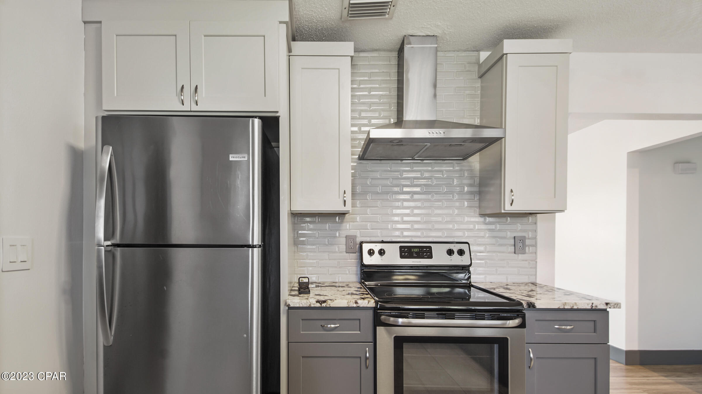 Hentz 1st Add Unit B - Residential