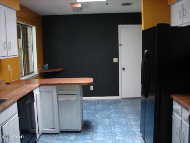 Venetian Villa 1st Add Replat - Residential Lease