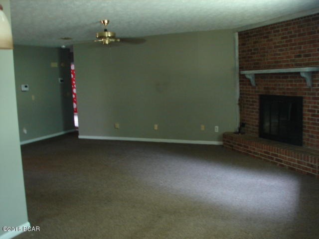 Venetian Villa 1st Add Replat - Residential Lease