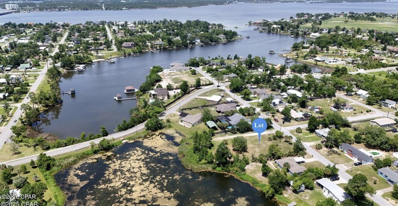 [No Recorded Subdiv] - Land