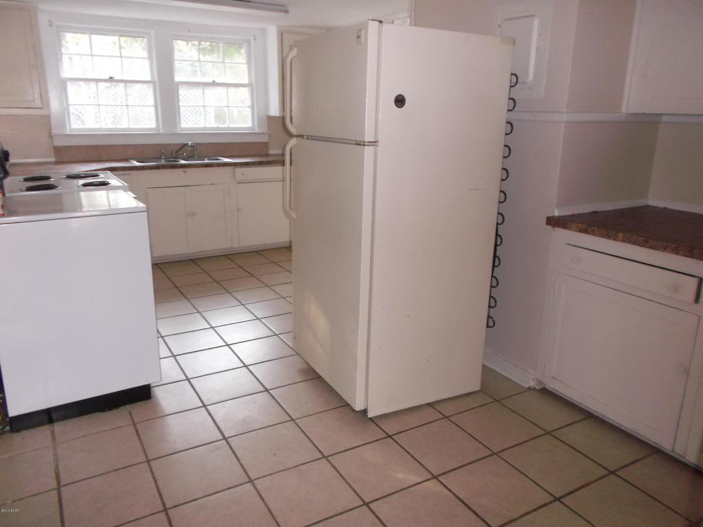 Sudduths 1st Add - Residential Lease