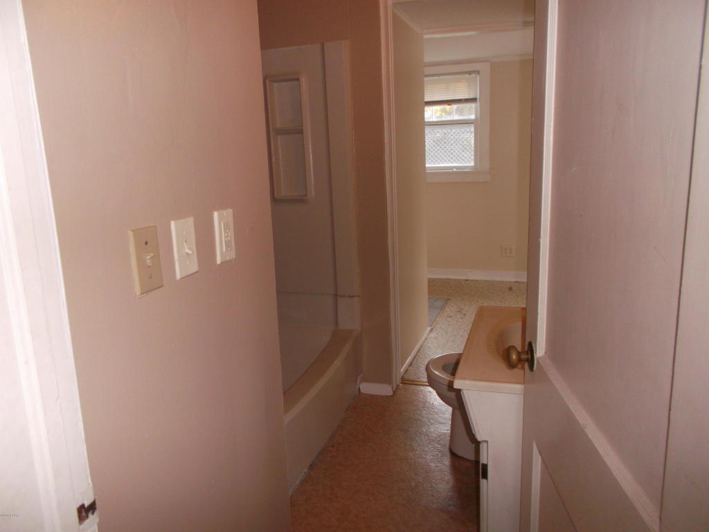 Sudduths 1st Add - Residential Lease