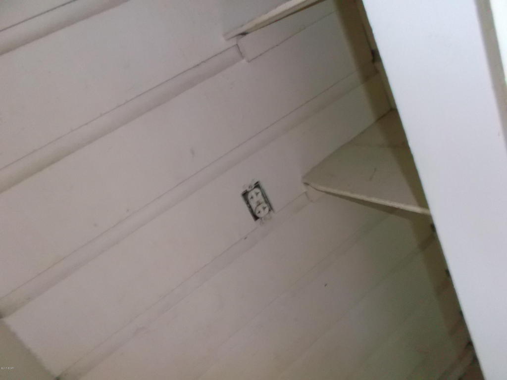 Sudduths 1st Add - Residential Lease