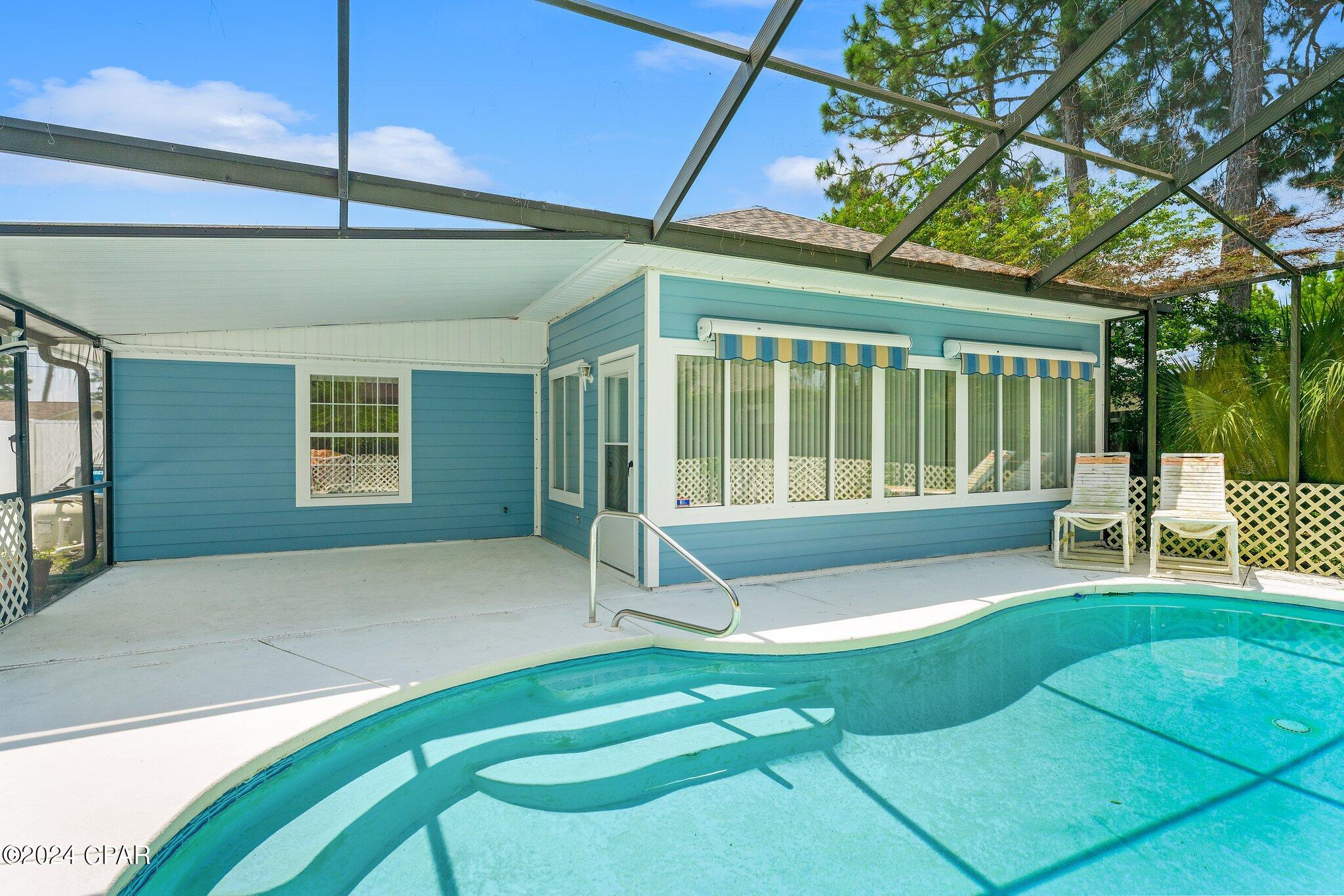 Colony Club - Residential