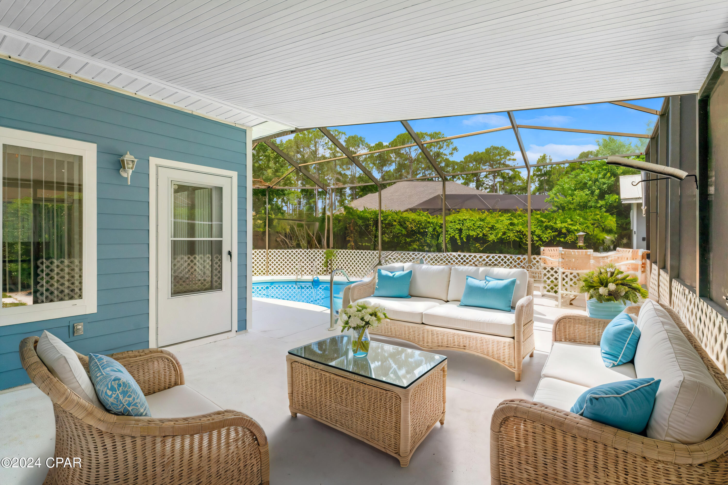 Colony Club - Residential