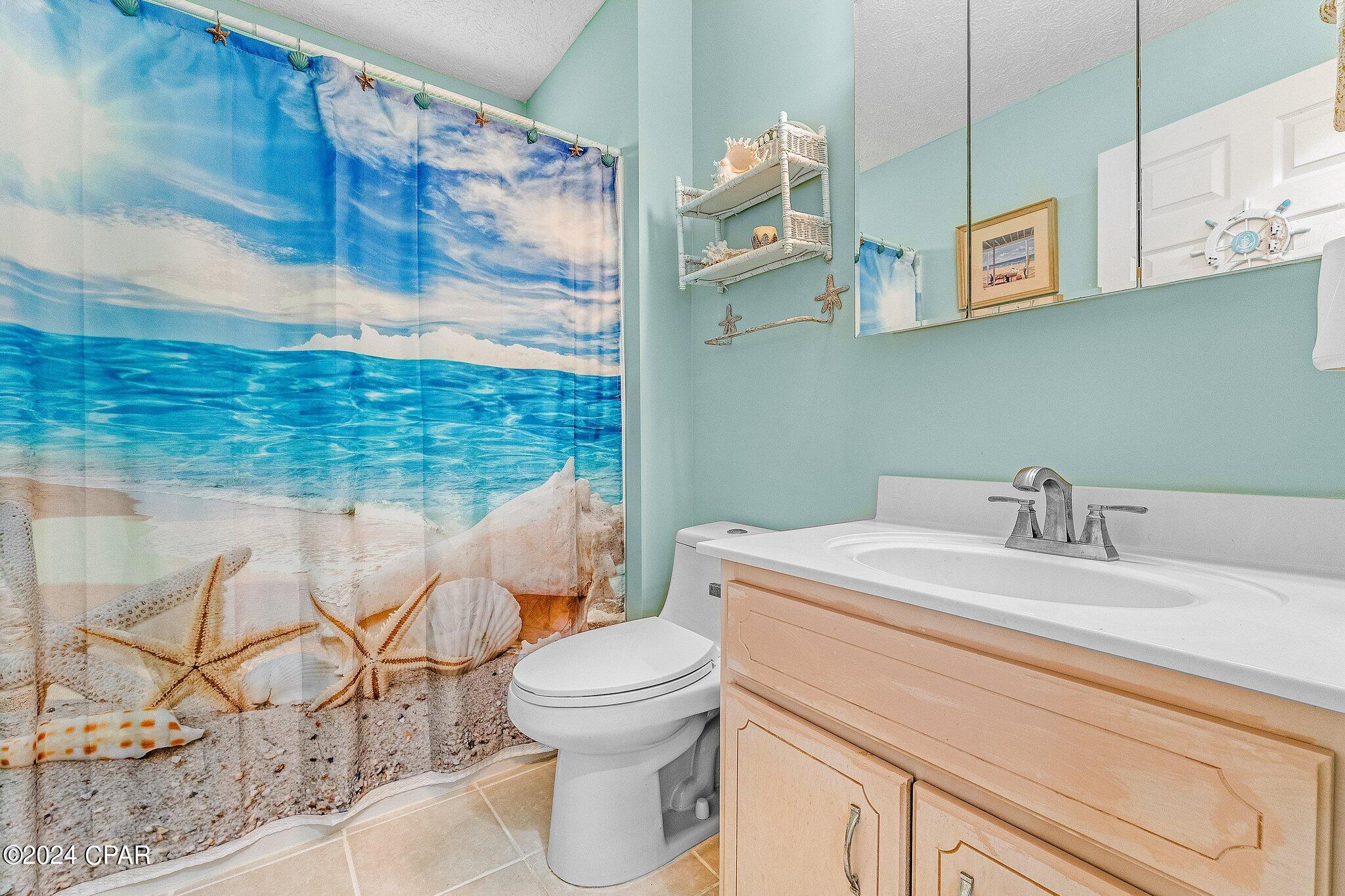 Colony Club - Residential