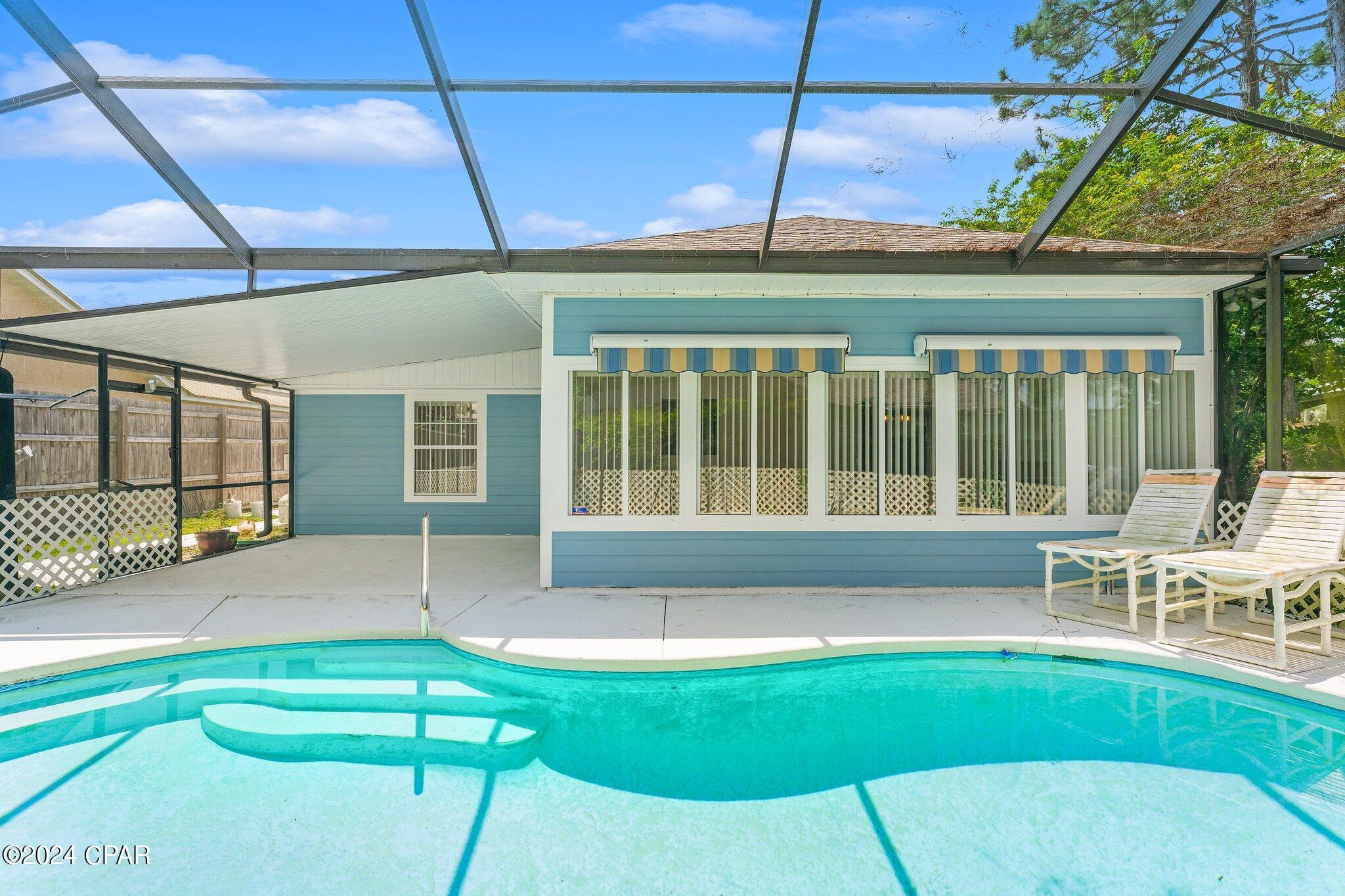 Colony Club - Residential