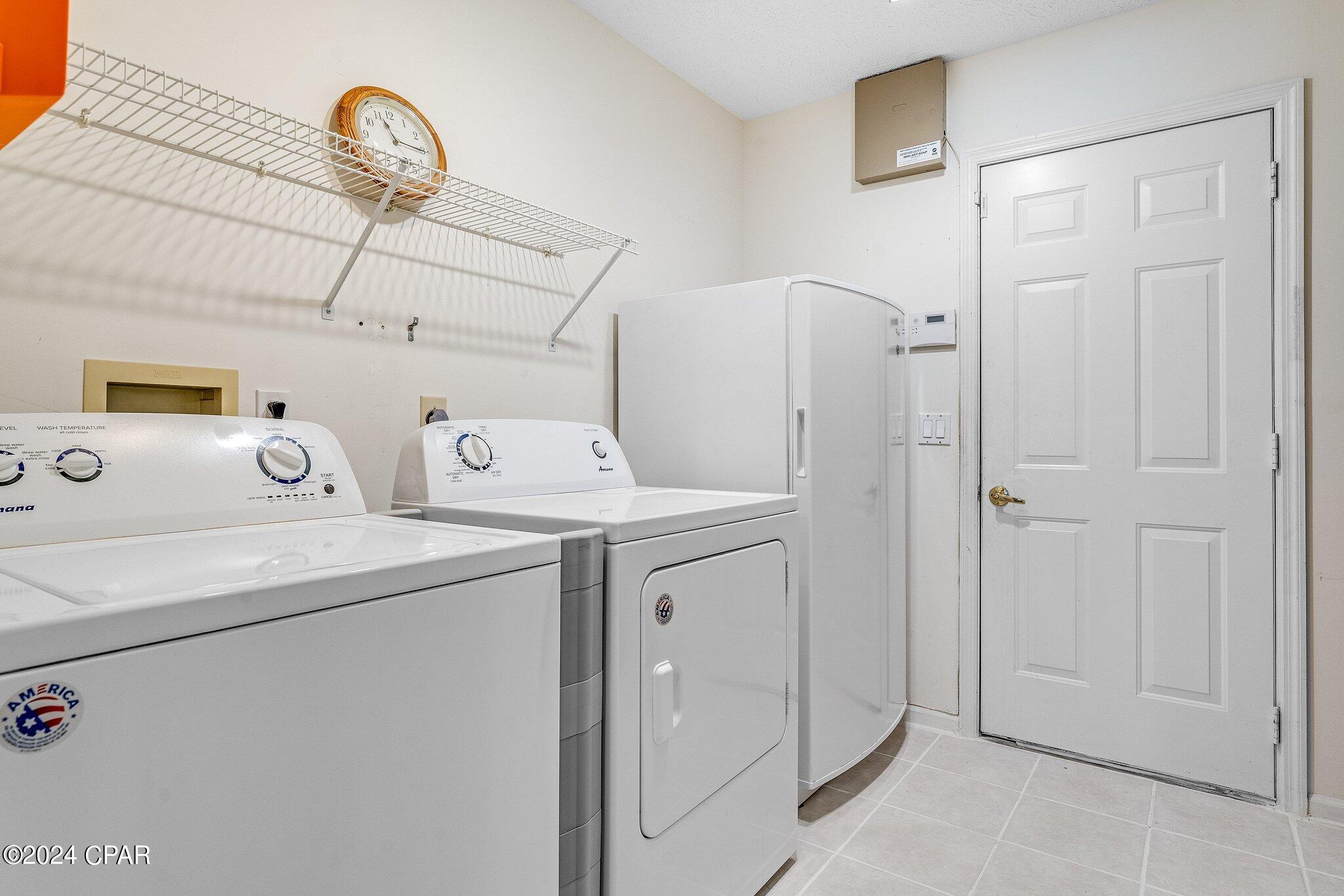 Colony Club - Residential