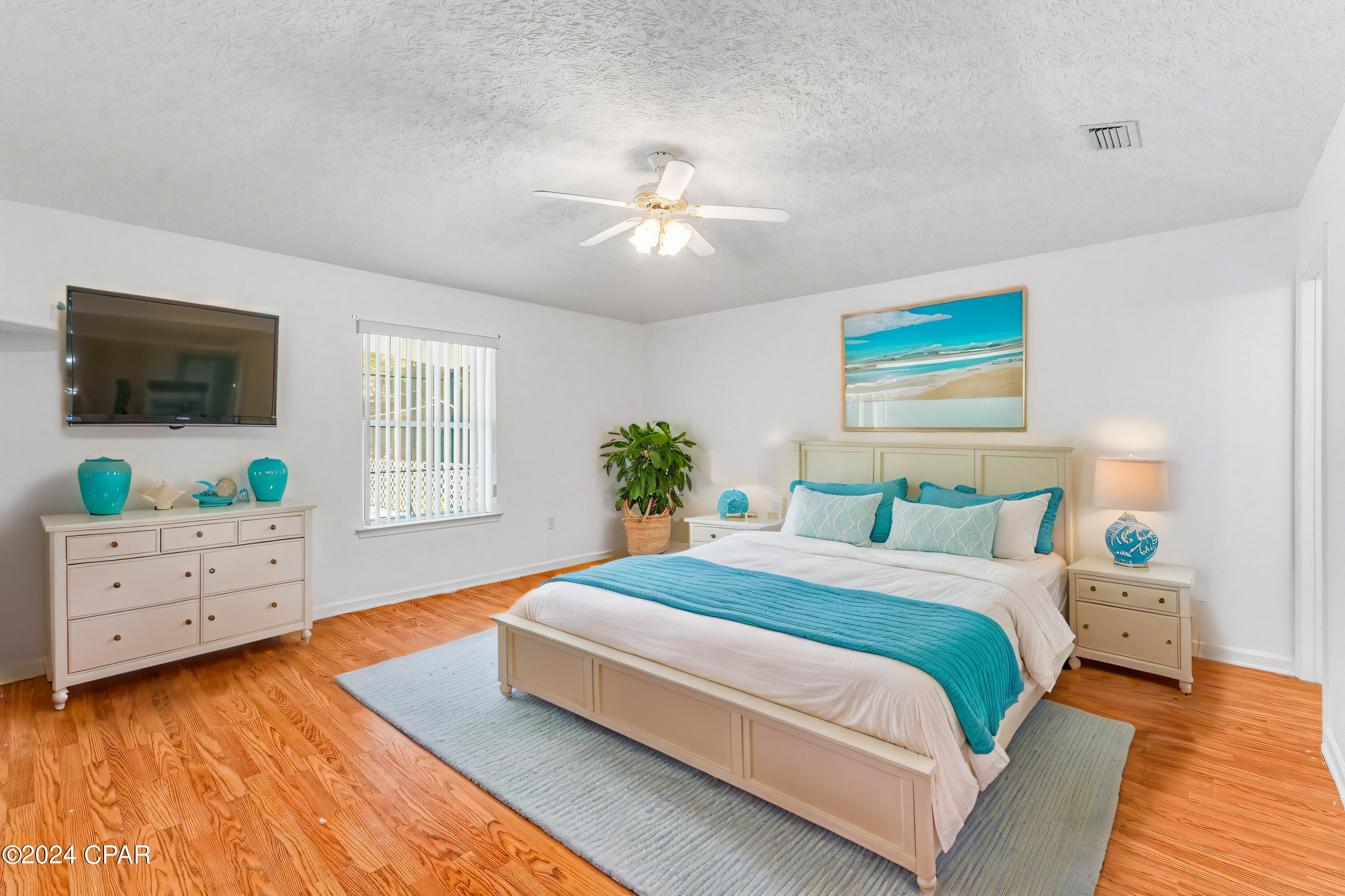 Colony Club - Residential