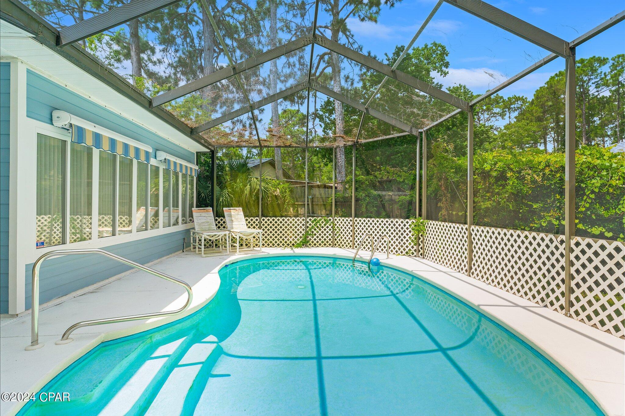 Colony Club - Residential