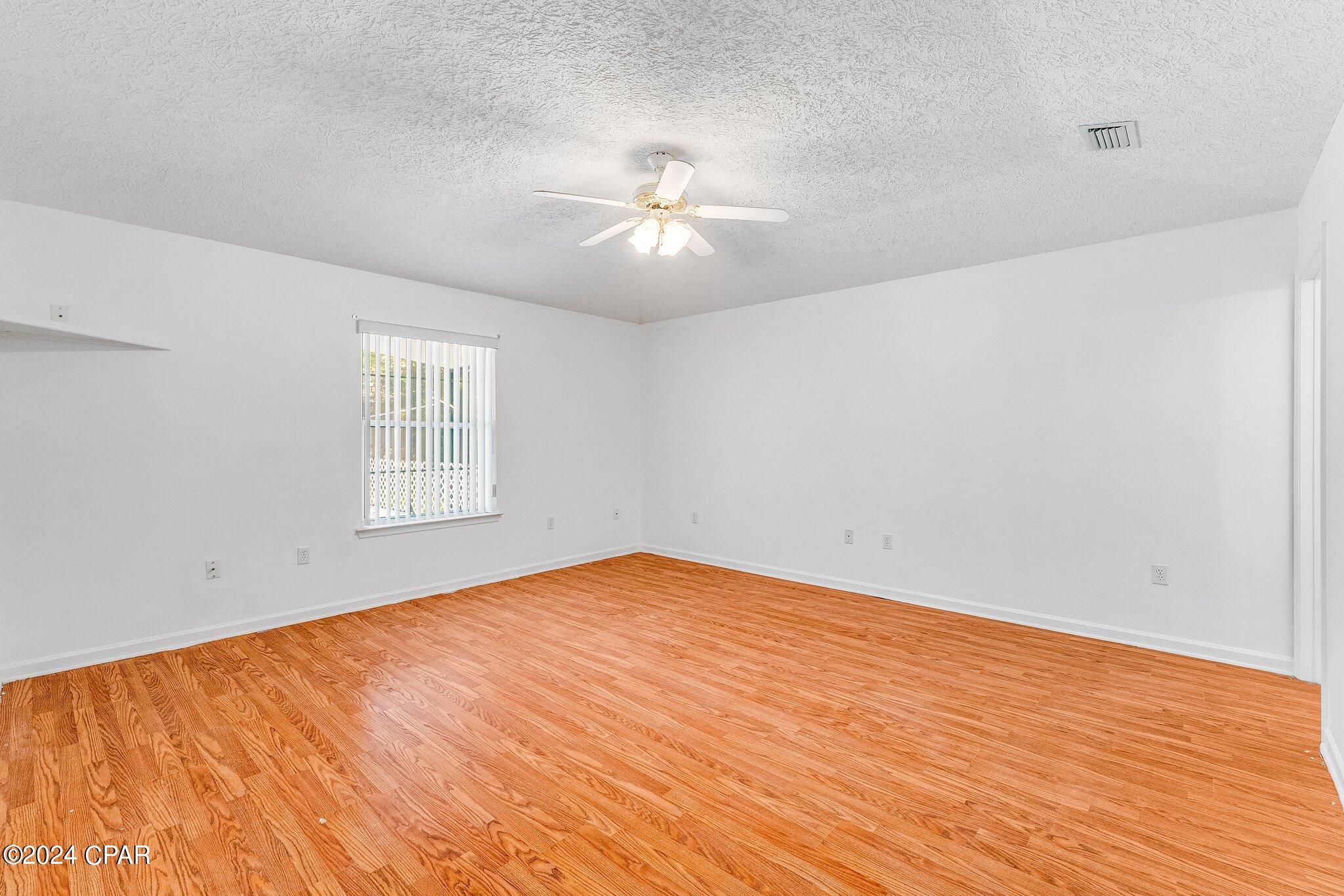 Colony Club - Residential