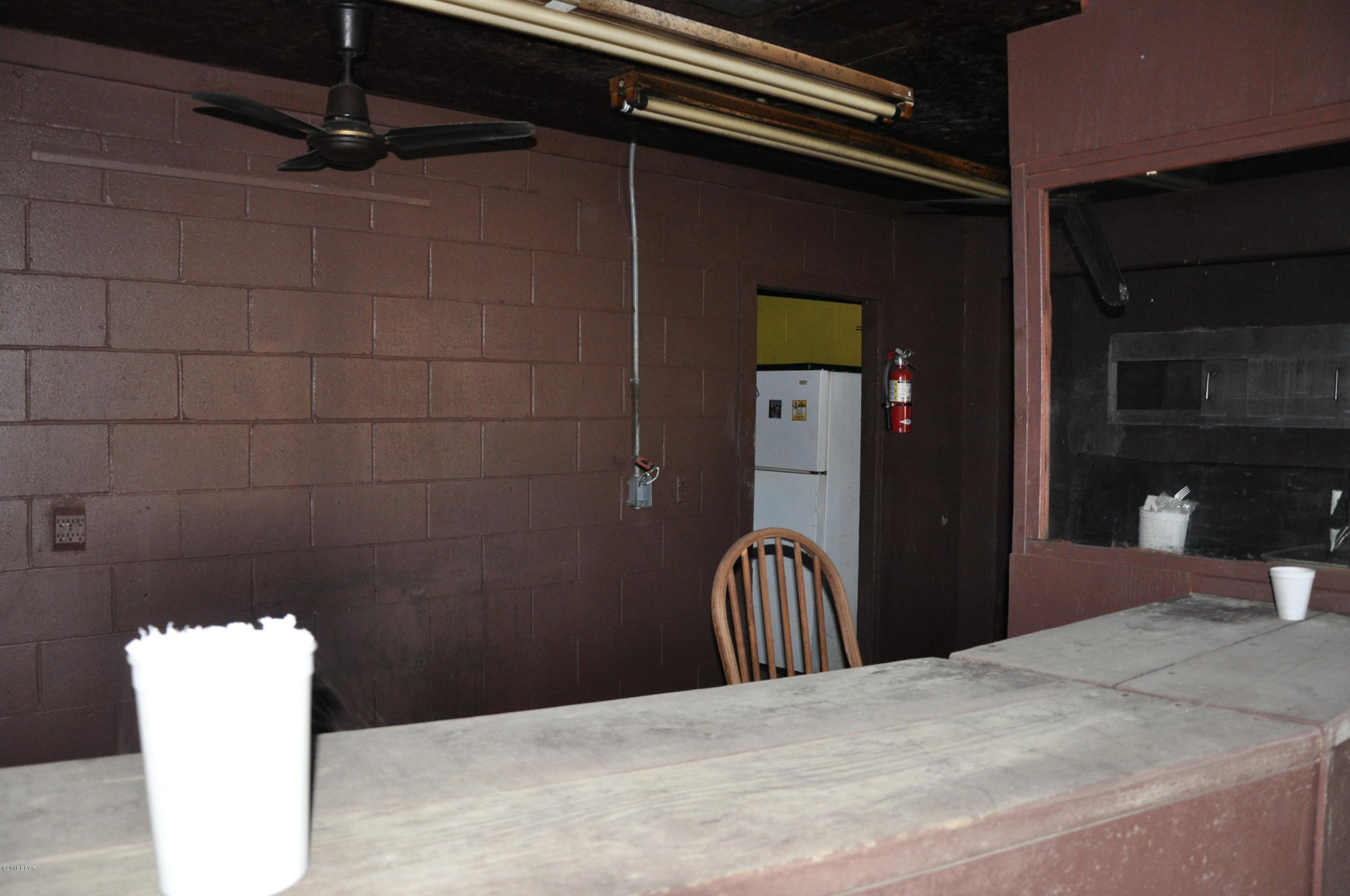 Springfield - Commercial Sale