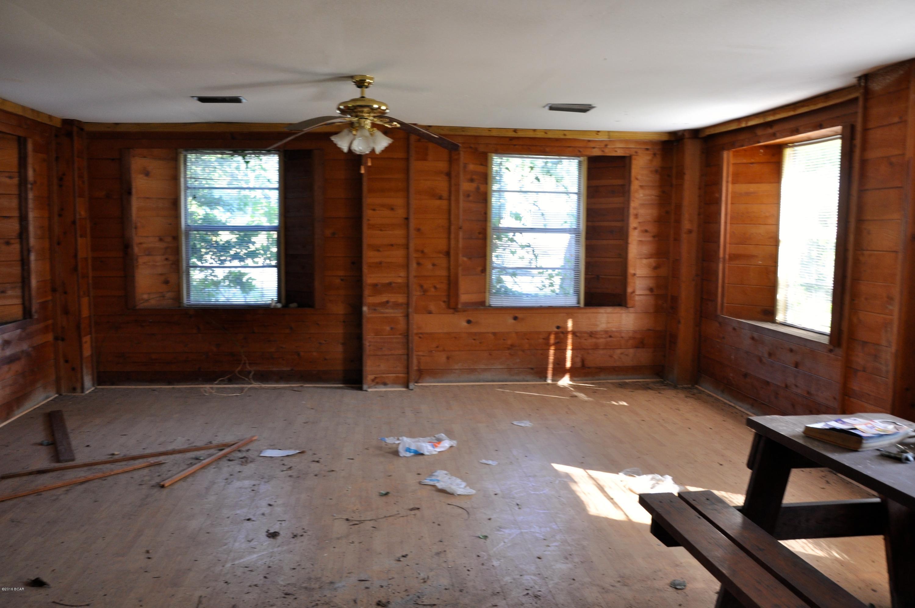 Springfield - Commercial Sale