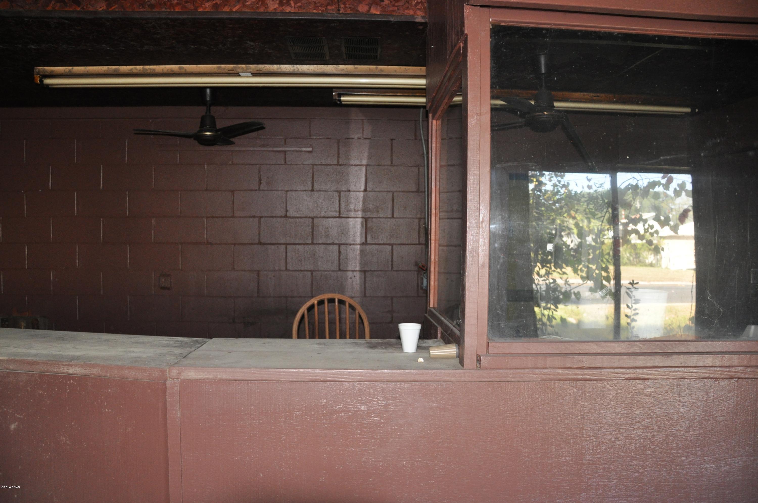 Springfield - Commercial Sale