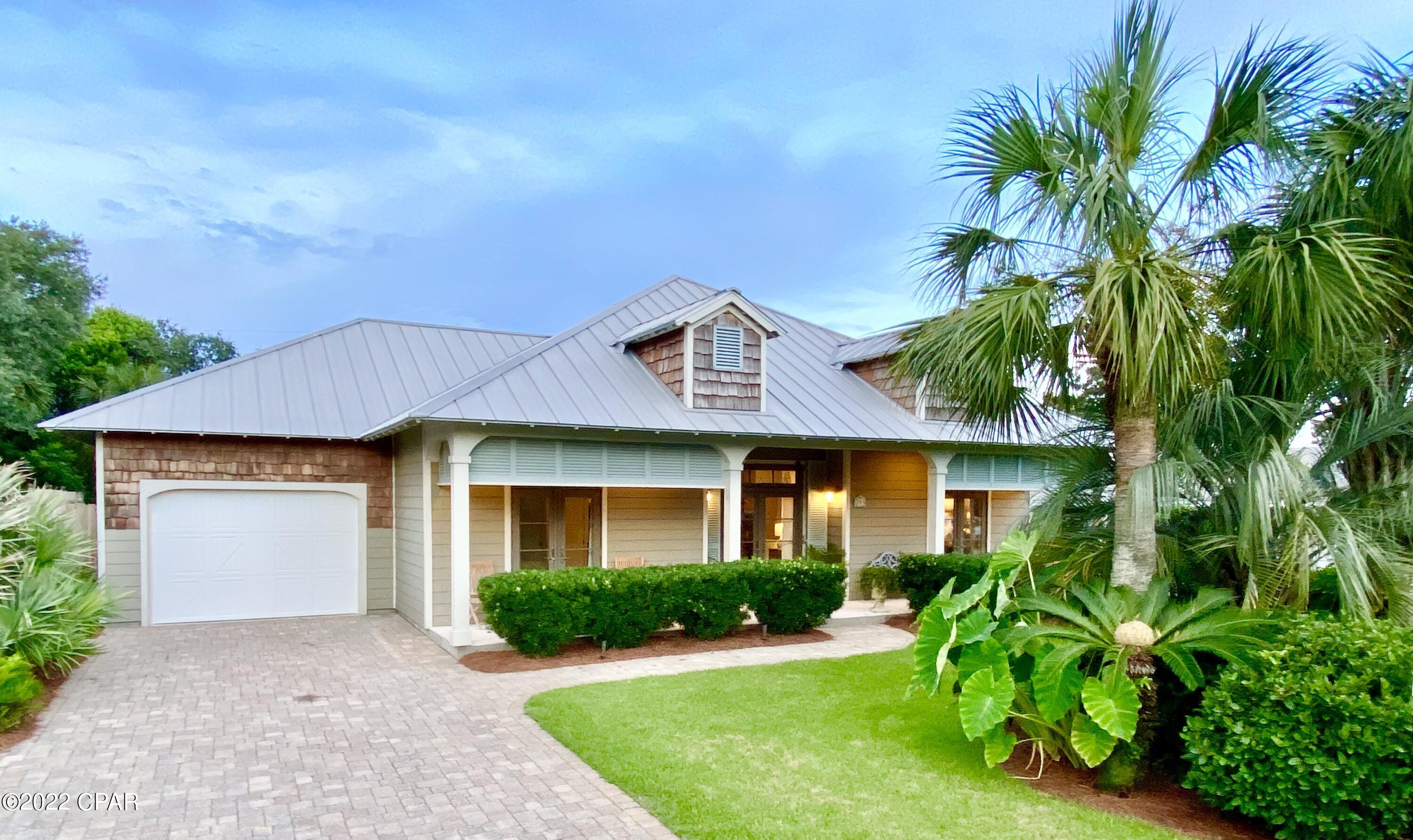 Santa Monica Beach - Residential
