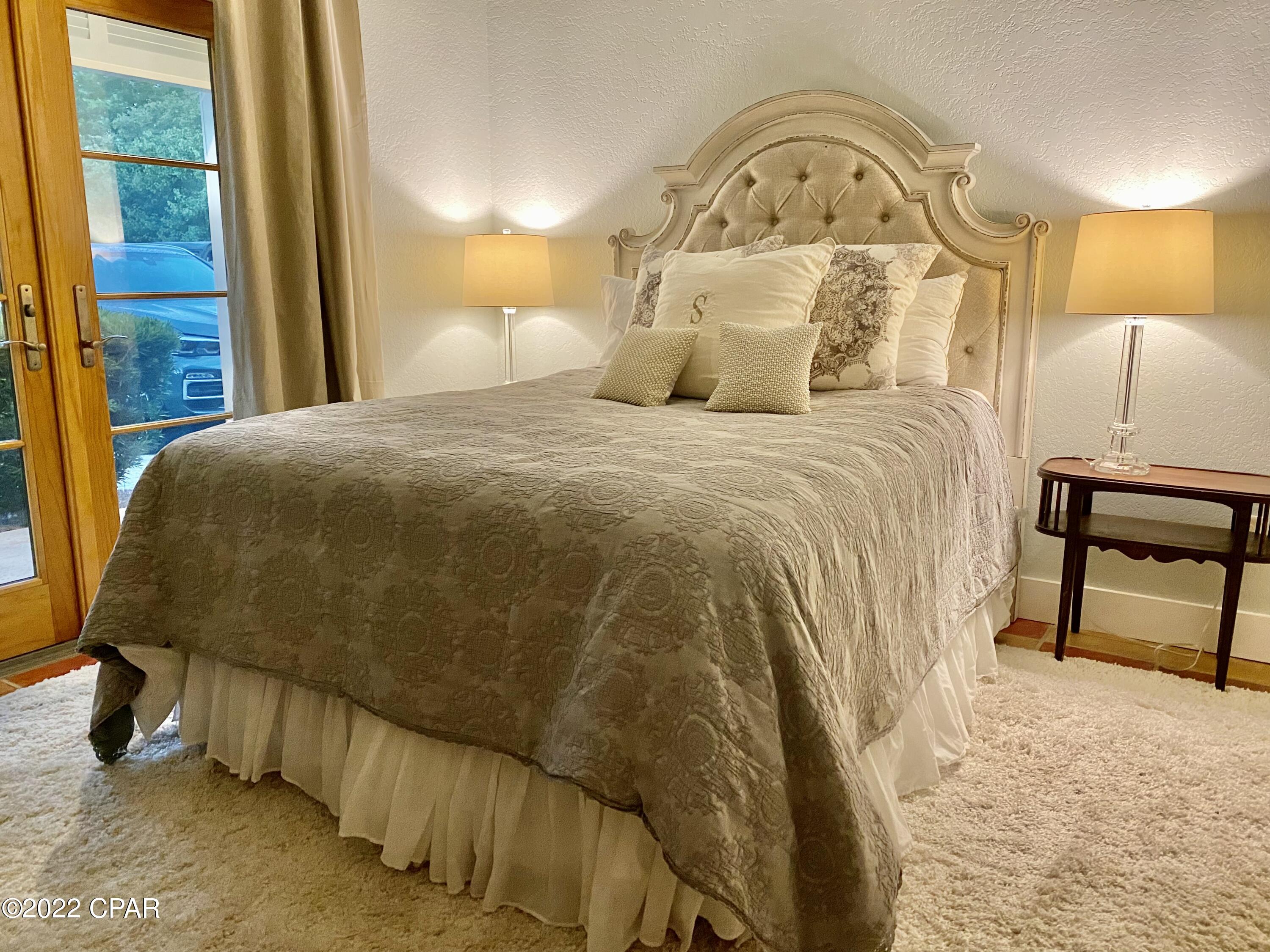 Santa Monica Beach - Residential