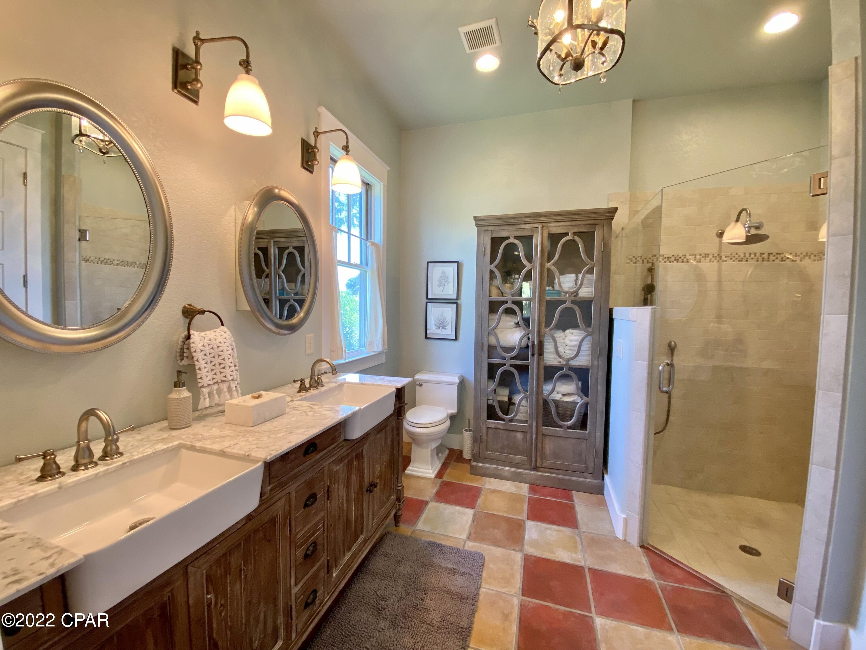 Santa Monica Beach - Residential