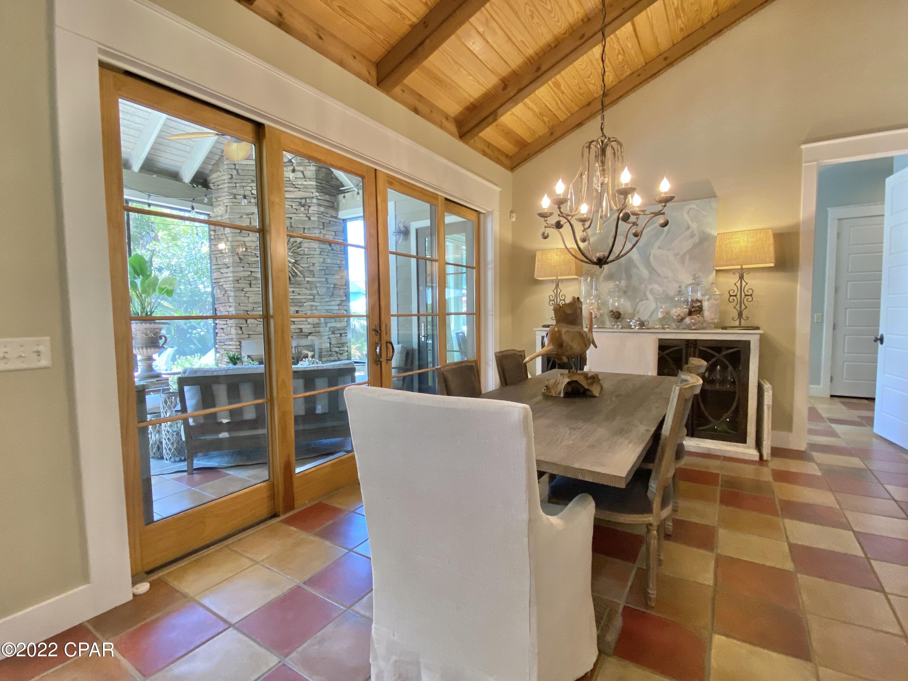 Santa Monica Beach - Residential