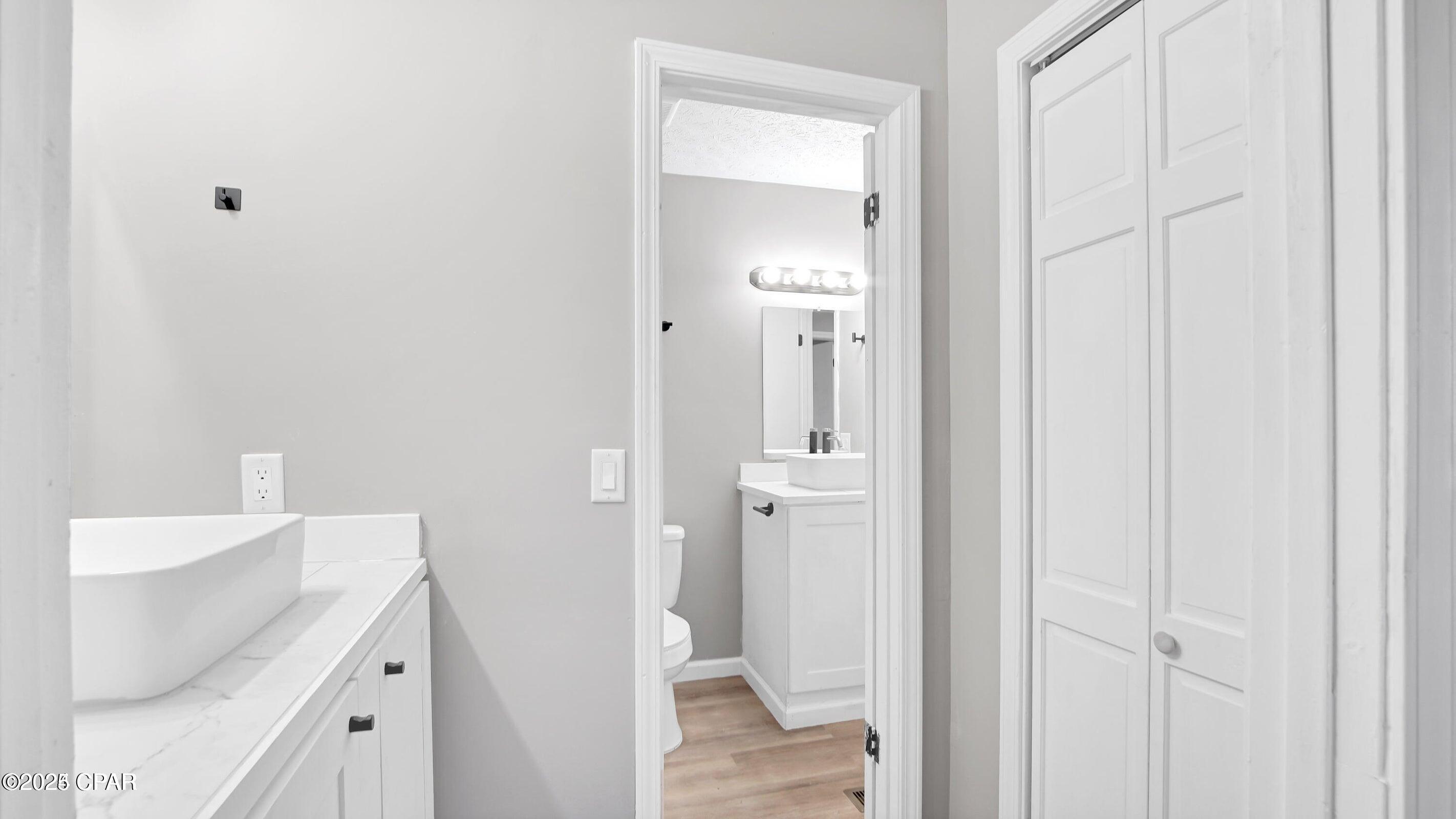 [No Recorded Subdiv] - Residential Lease