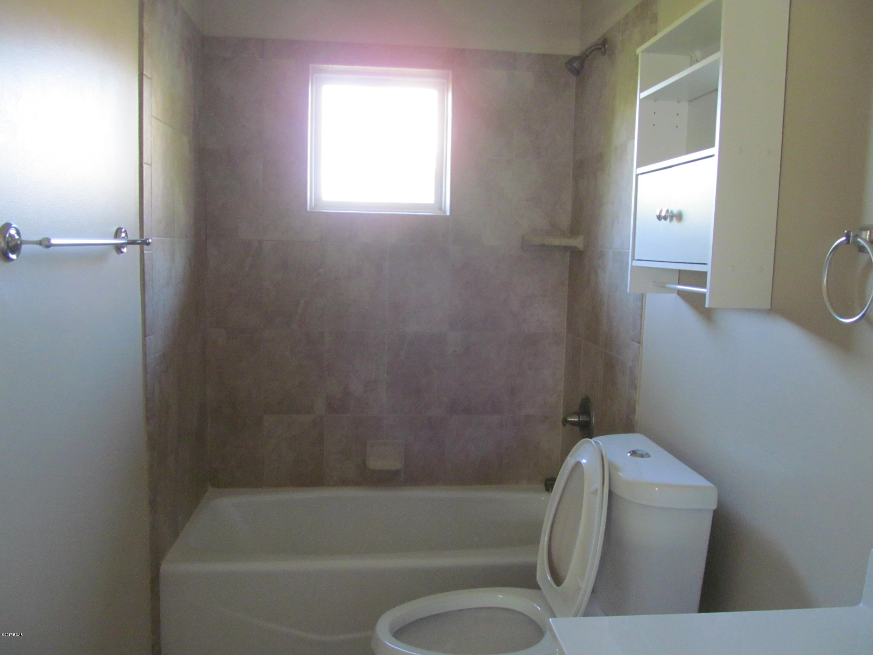 [No Recorded Subdiv] - Residential Lease