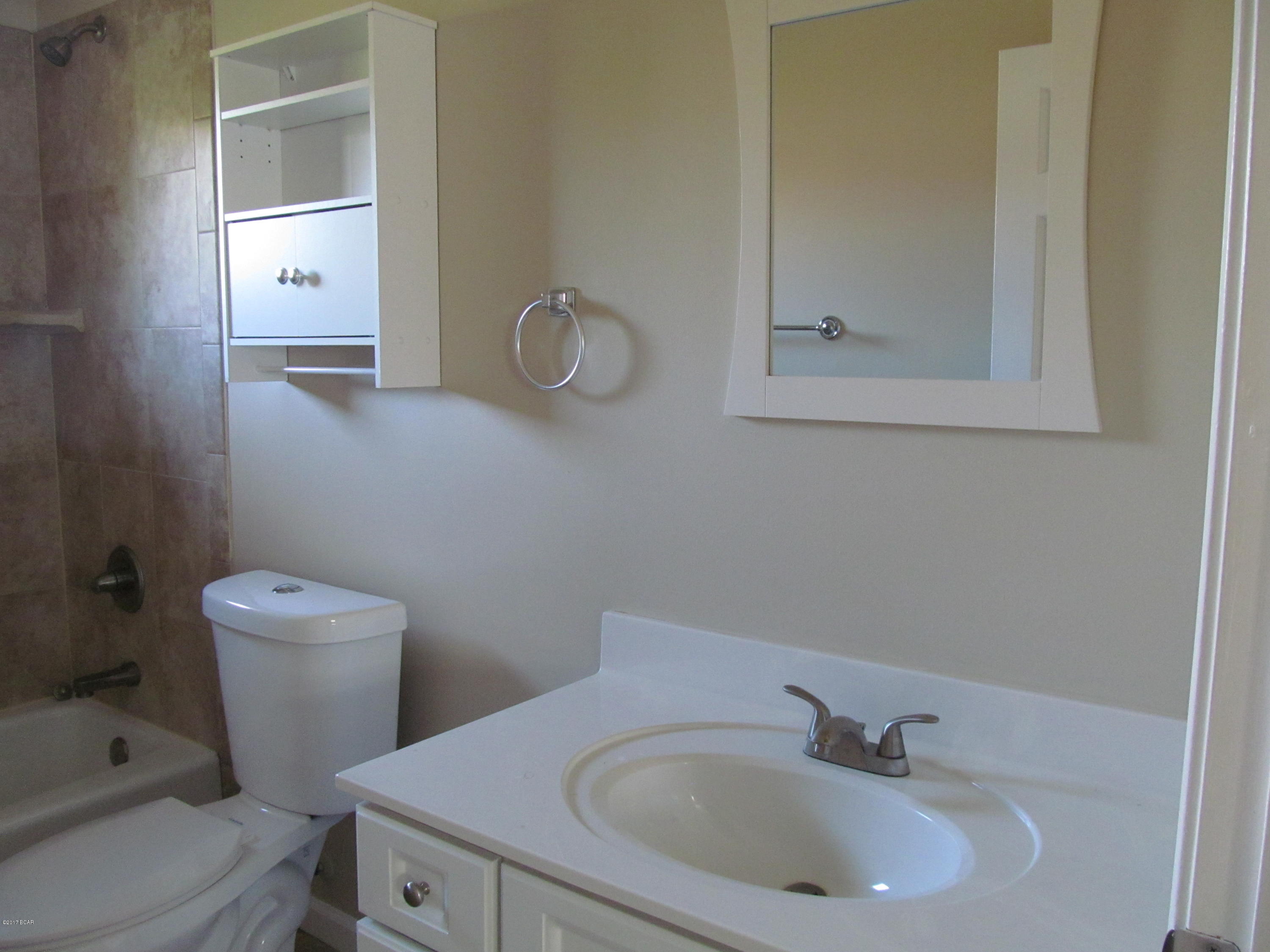 [No Recorded Subdiv] - Residential Lease