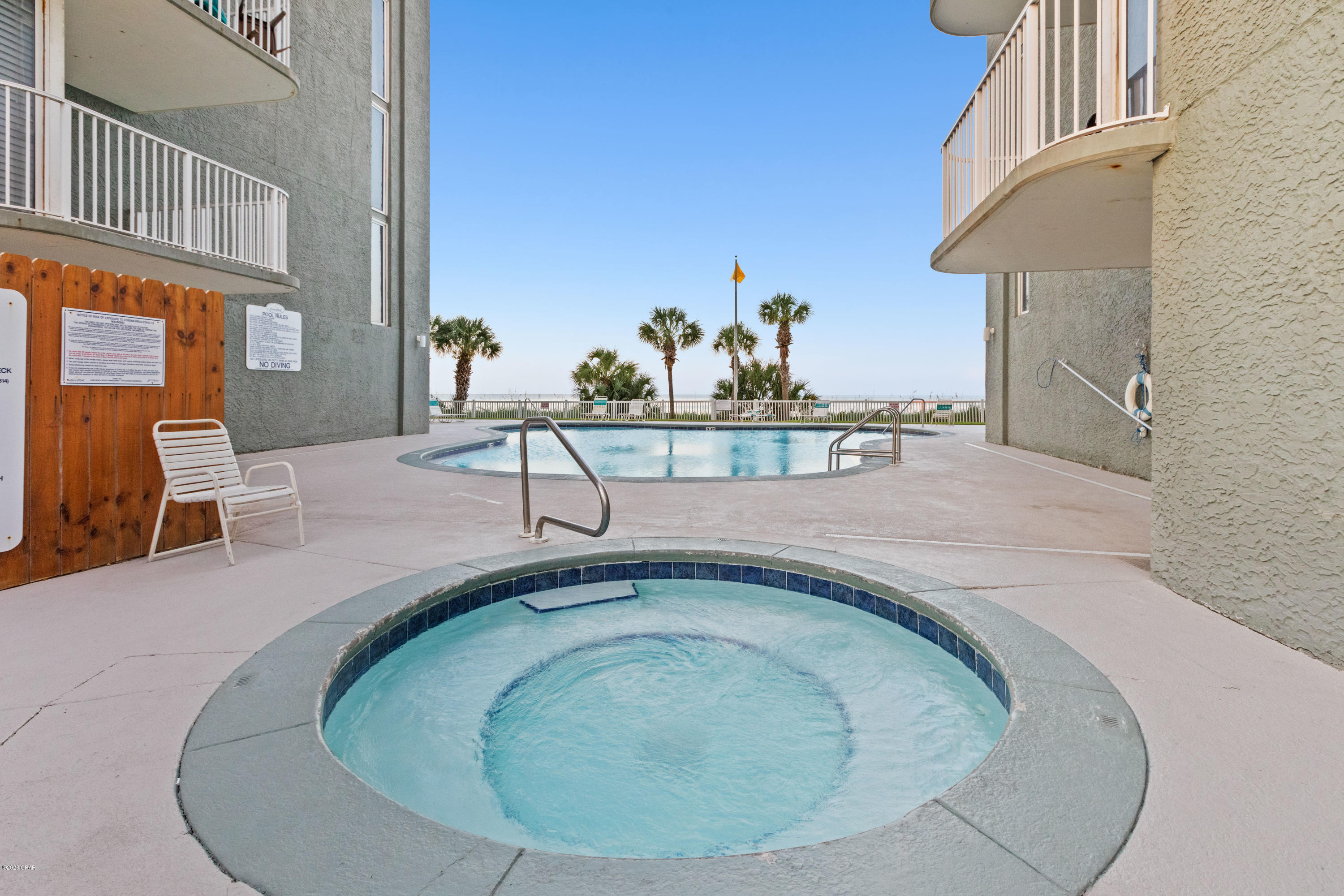 Long Beach Towers I - Residential