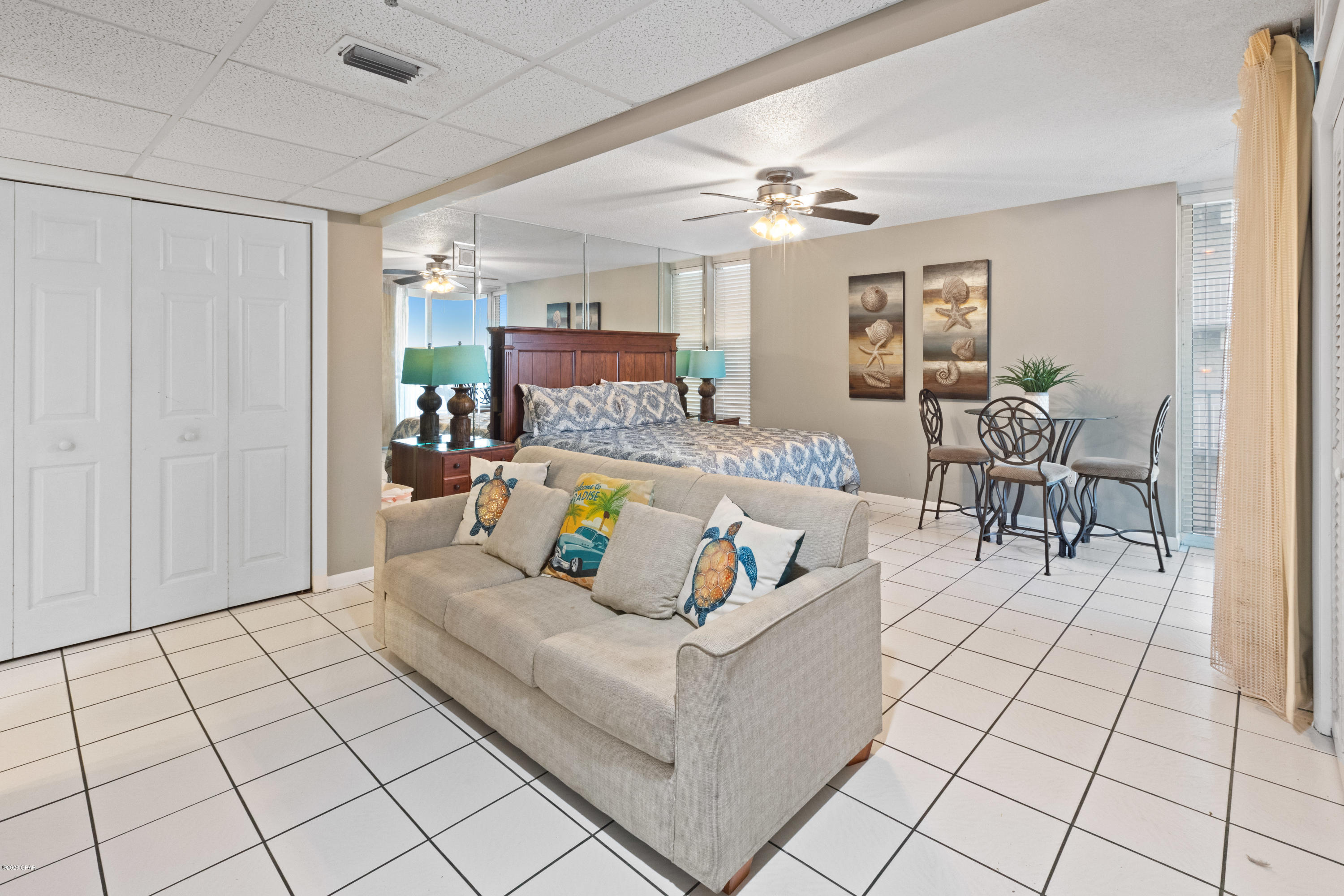 Long Beach Towers I - Residential