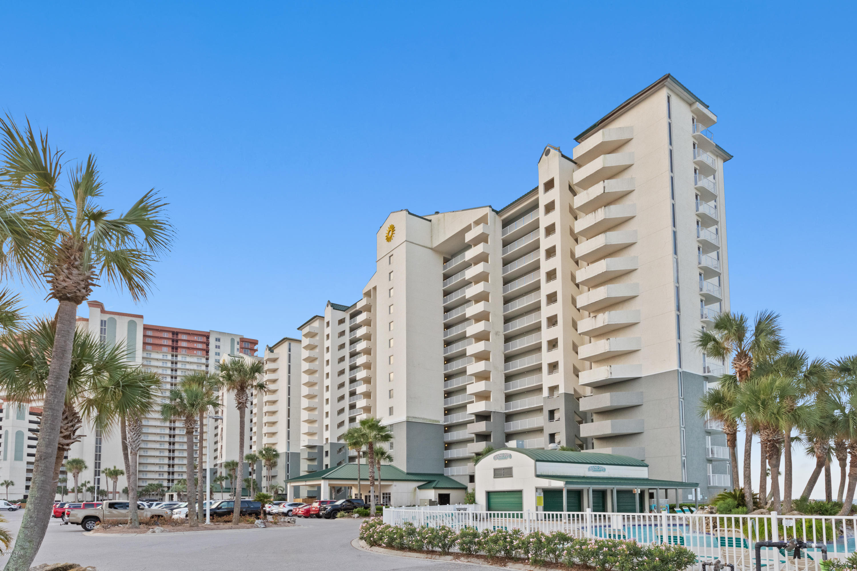 Long Beach Towers I - Residential