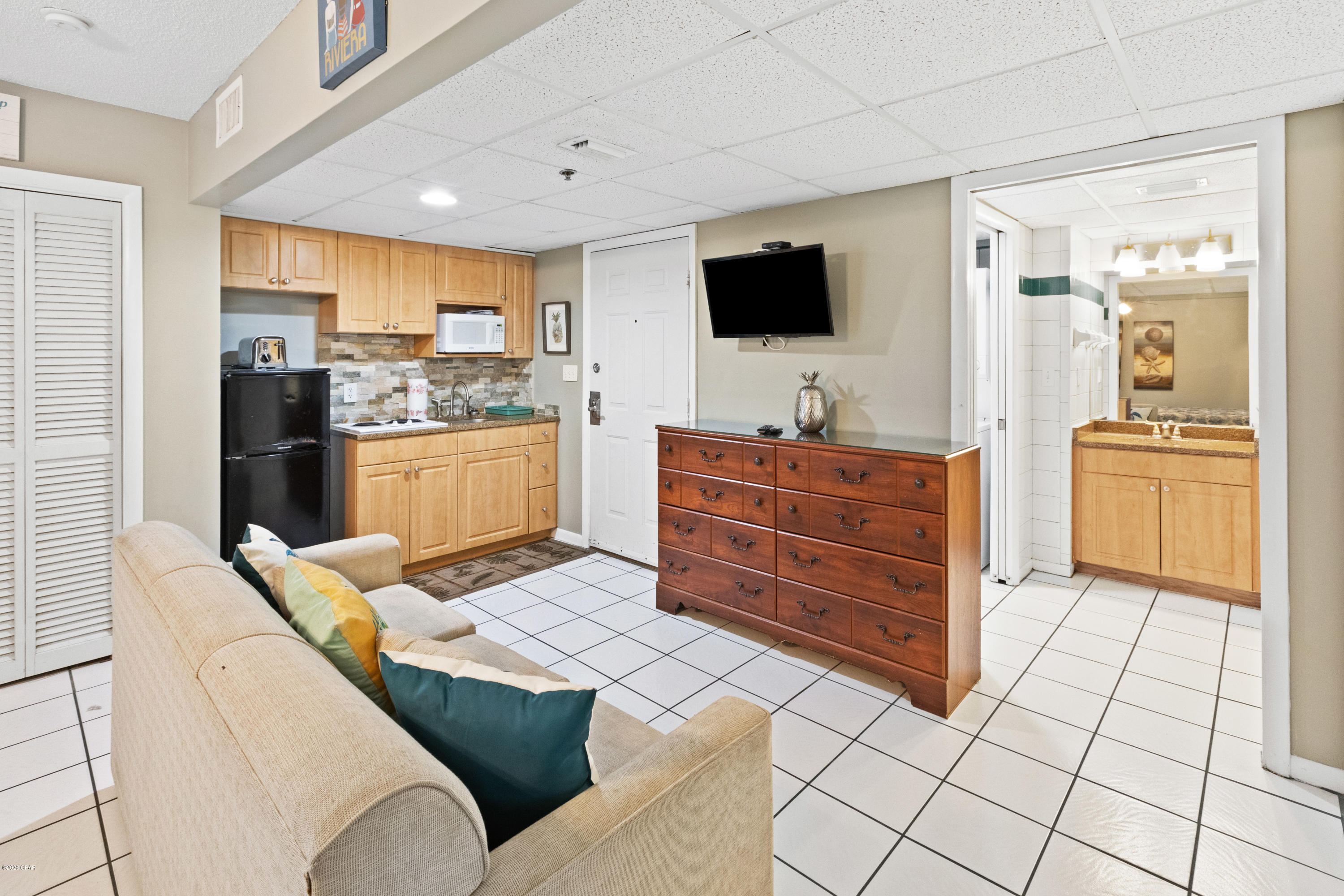 Long Beach Towers I - Residential