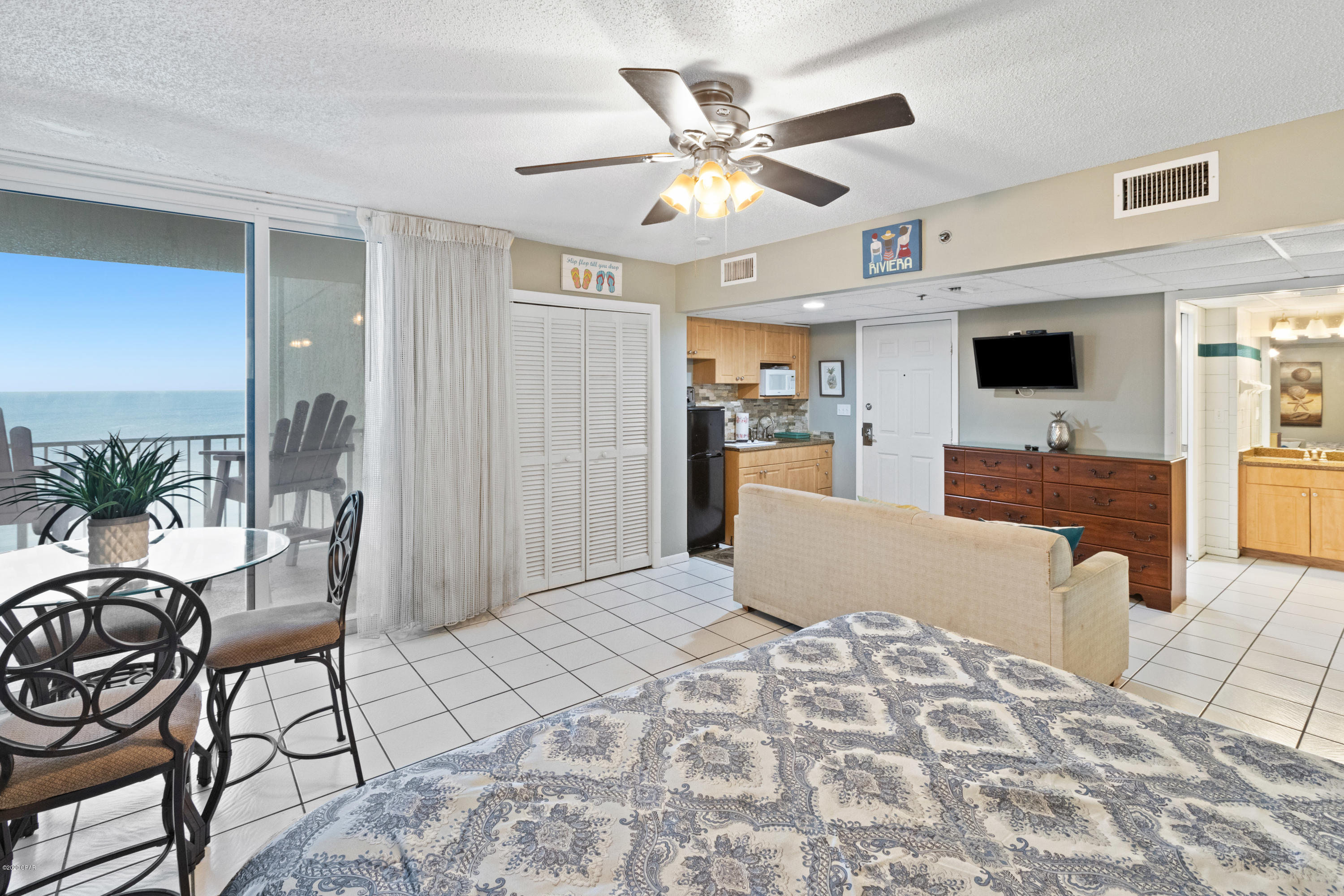 Long Beach Towers I - Residential