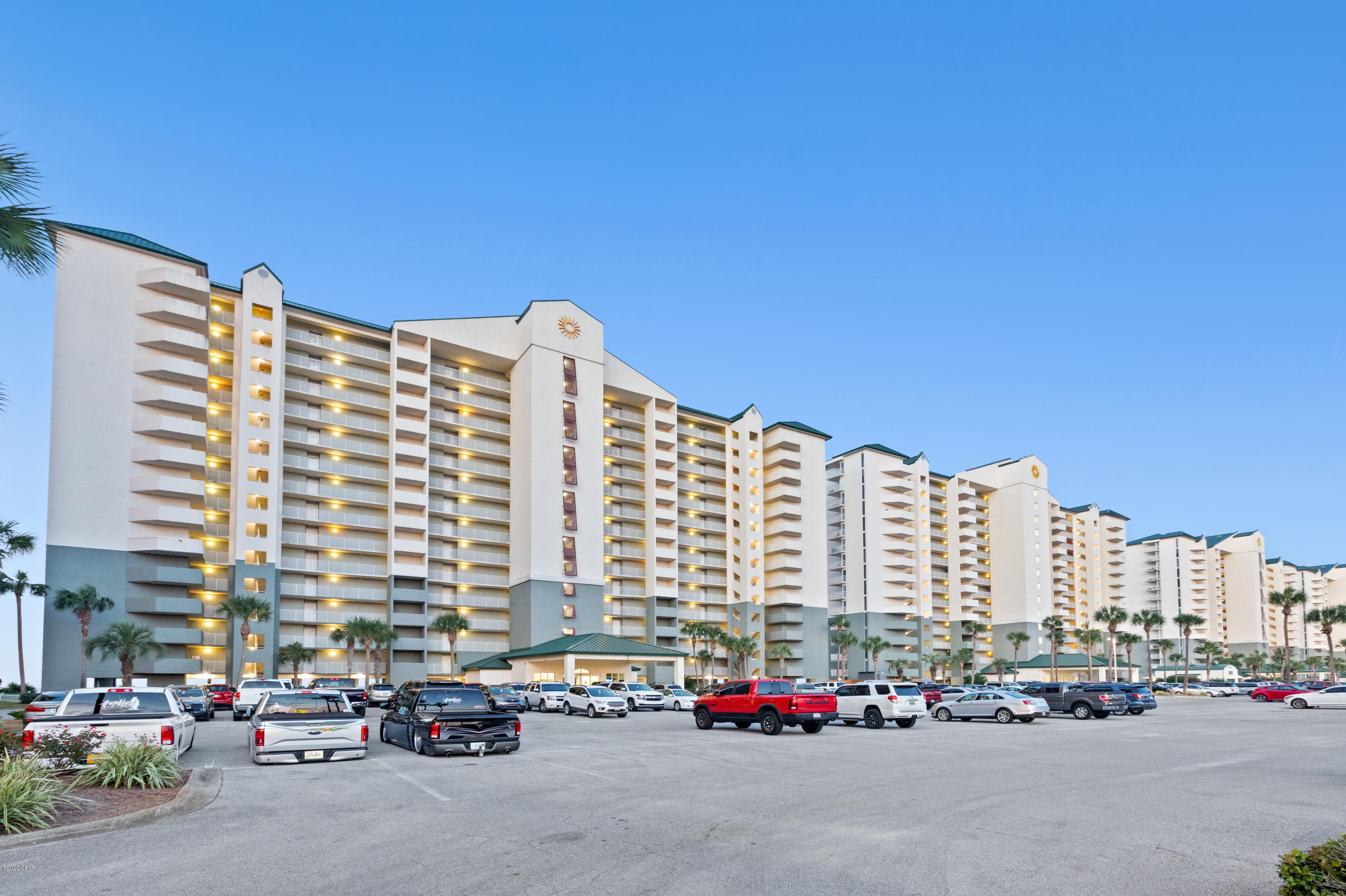 Long Beach Towers I - Residential