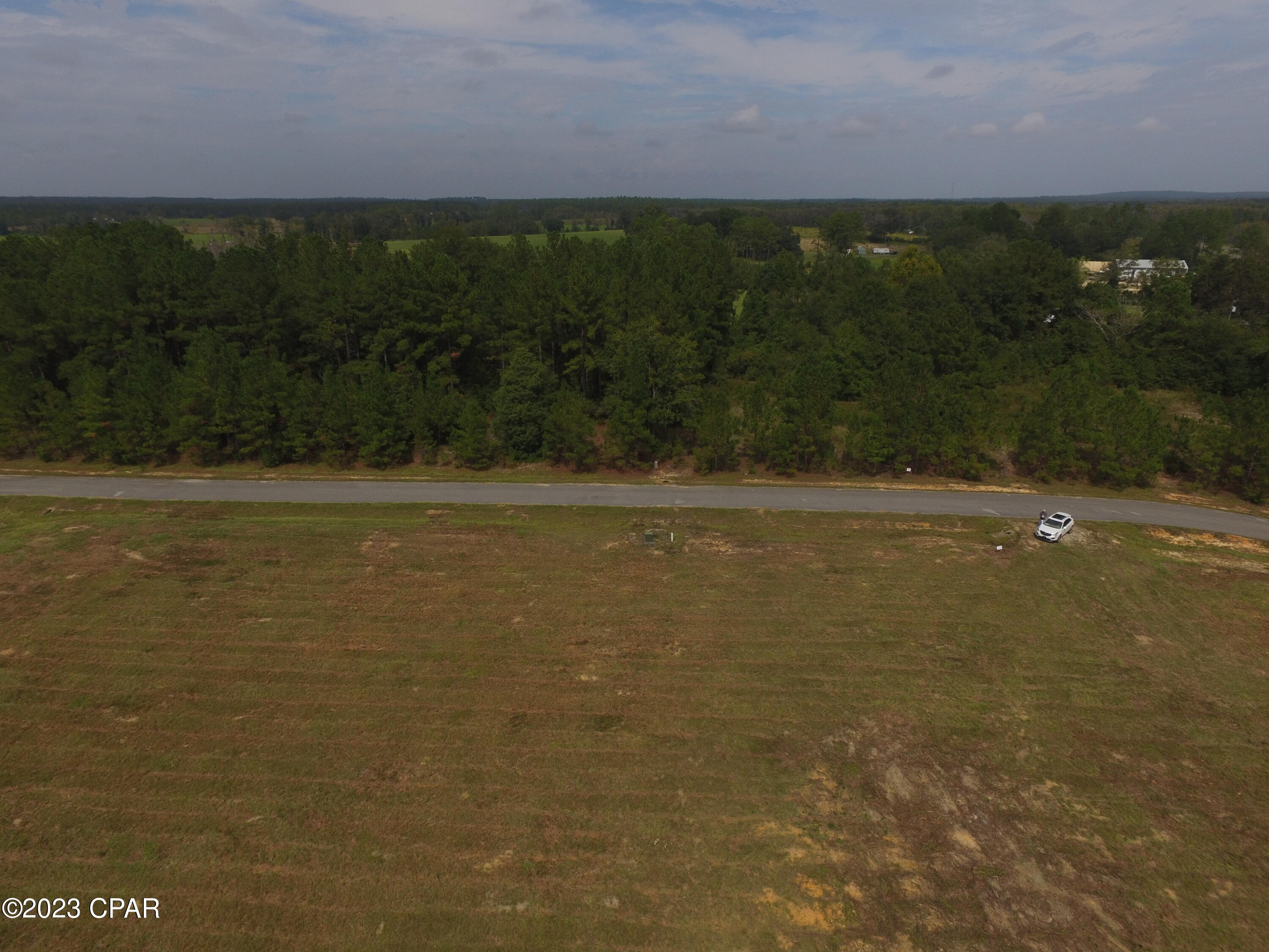 Kiersten Heights - Land