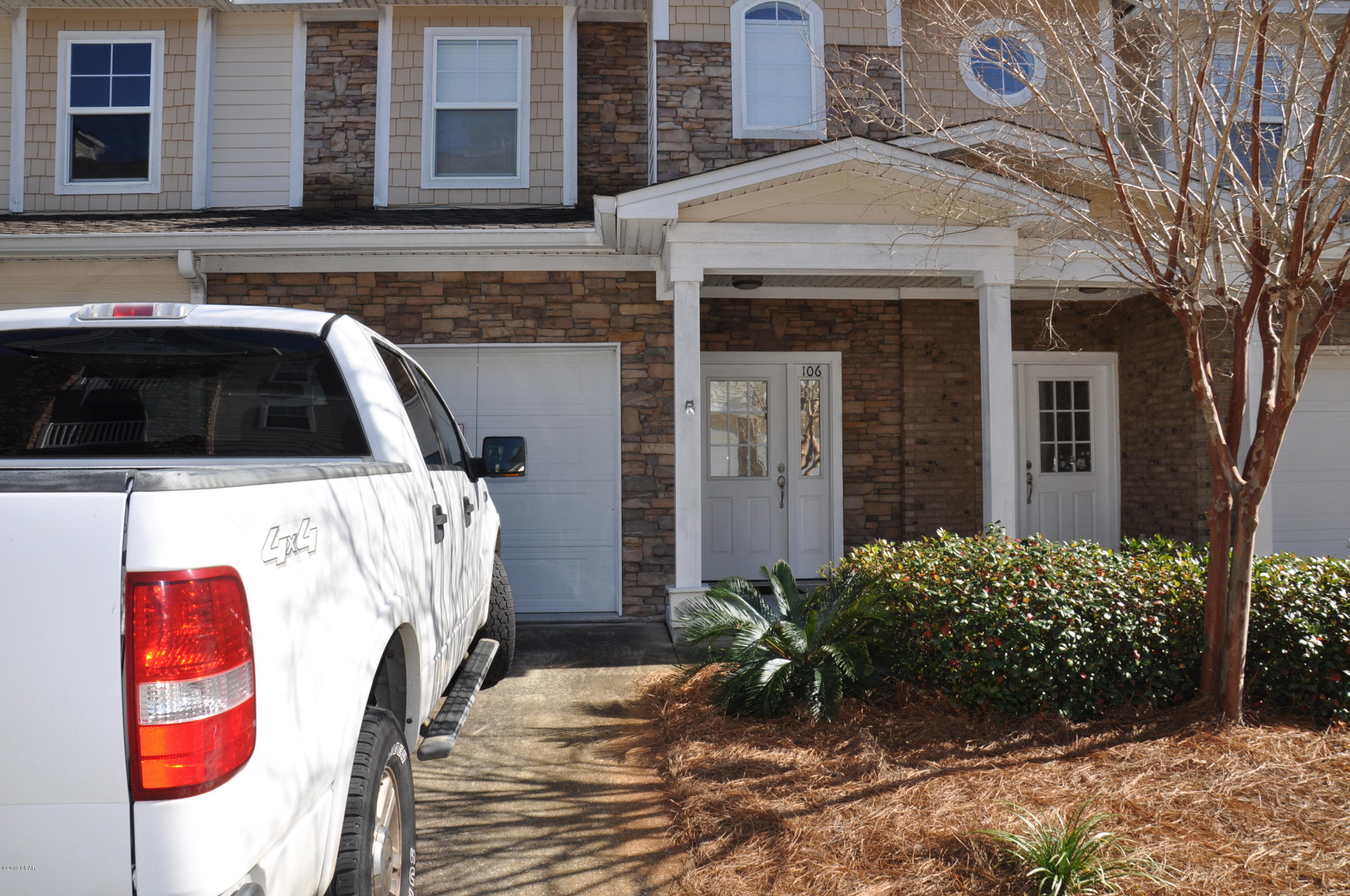 Villas At Suncrest - Residential