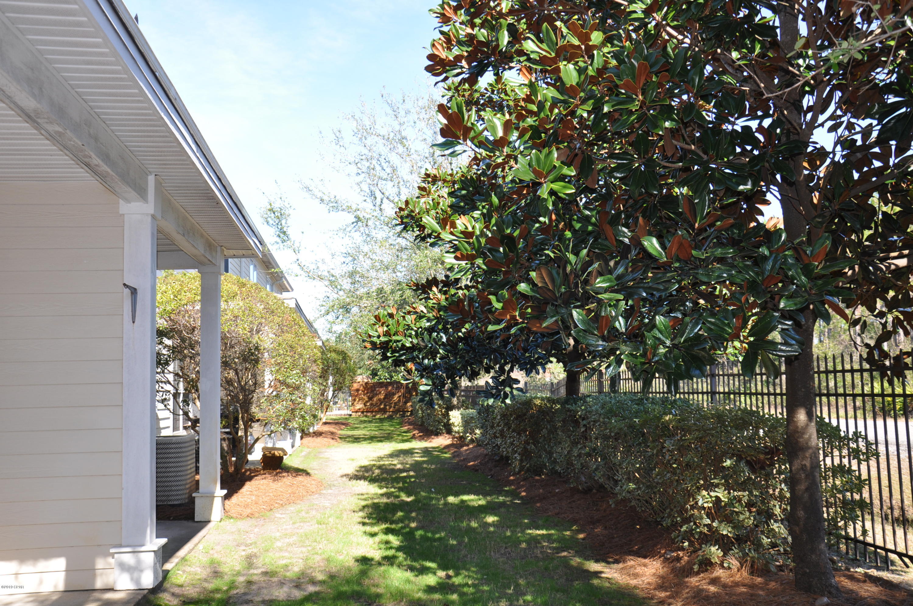 Villas At Suncrest - Residential