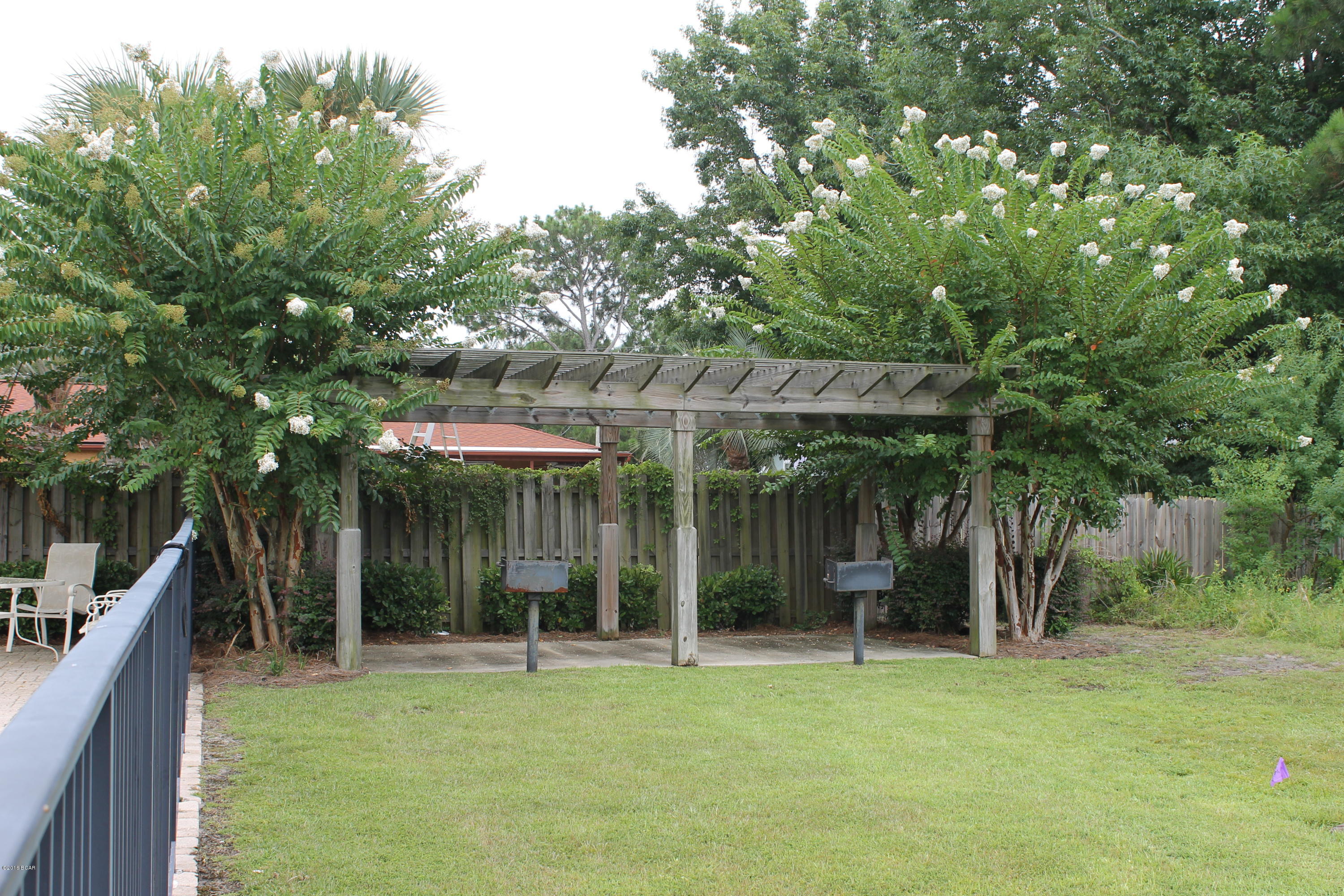Hidden Lagoon - Residential
