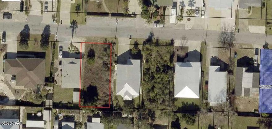 Located on the desirable west end of the beaches close to 30A and S of Back Beach Rd. This is a nice building lot located in Riviera Beach , golf cart ride or walk to the beach. Call for more details.
Lot is located between 21701 and 21621.