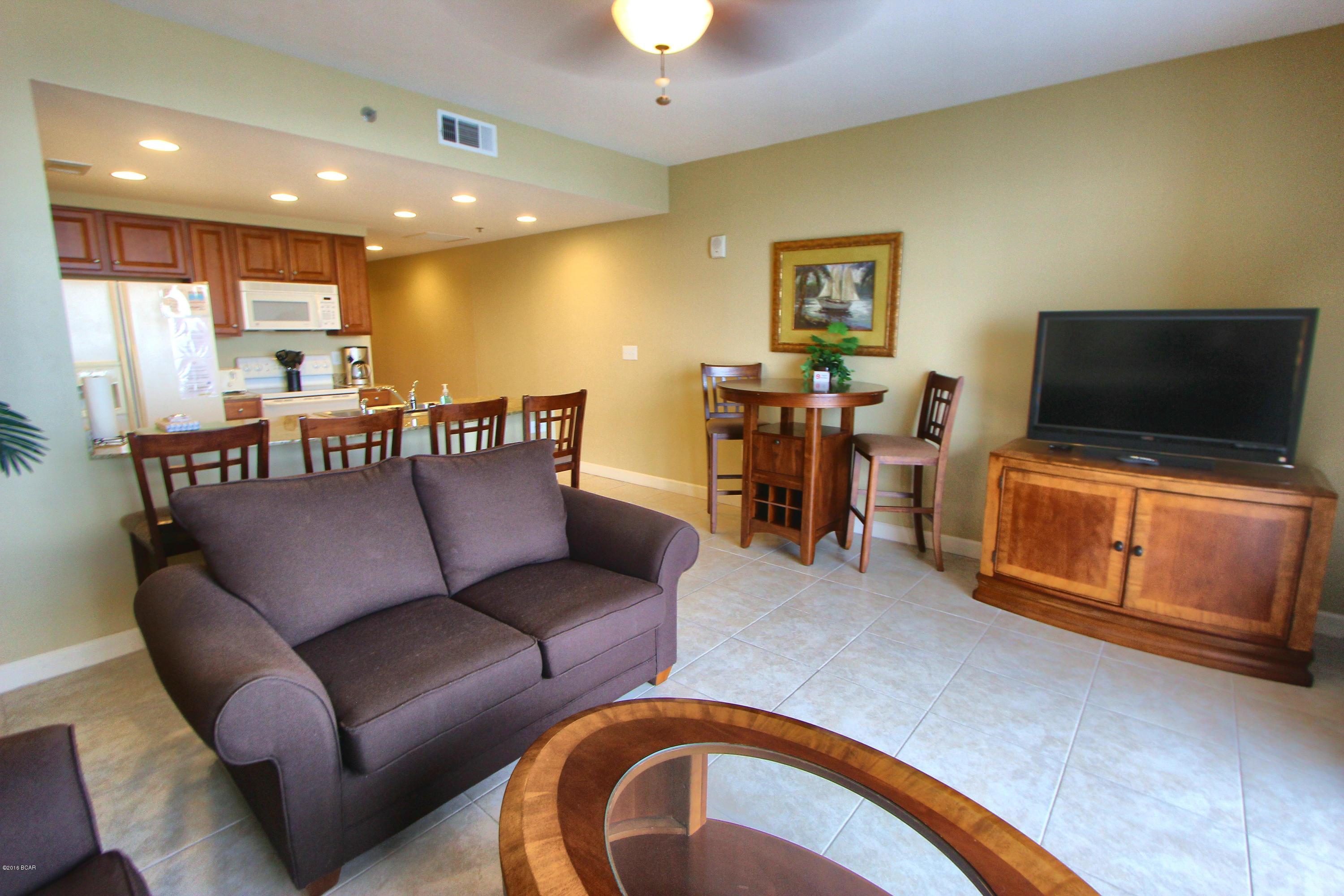 Splash Condo - Residential