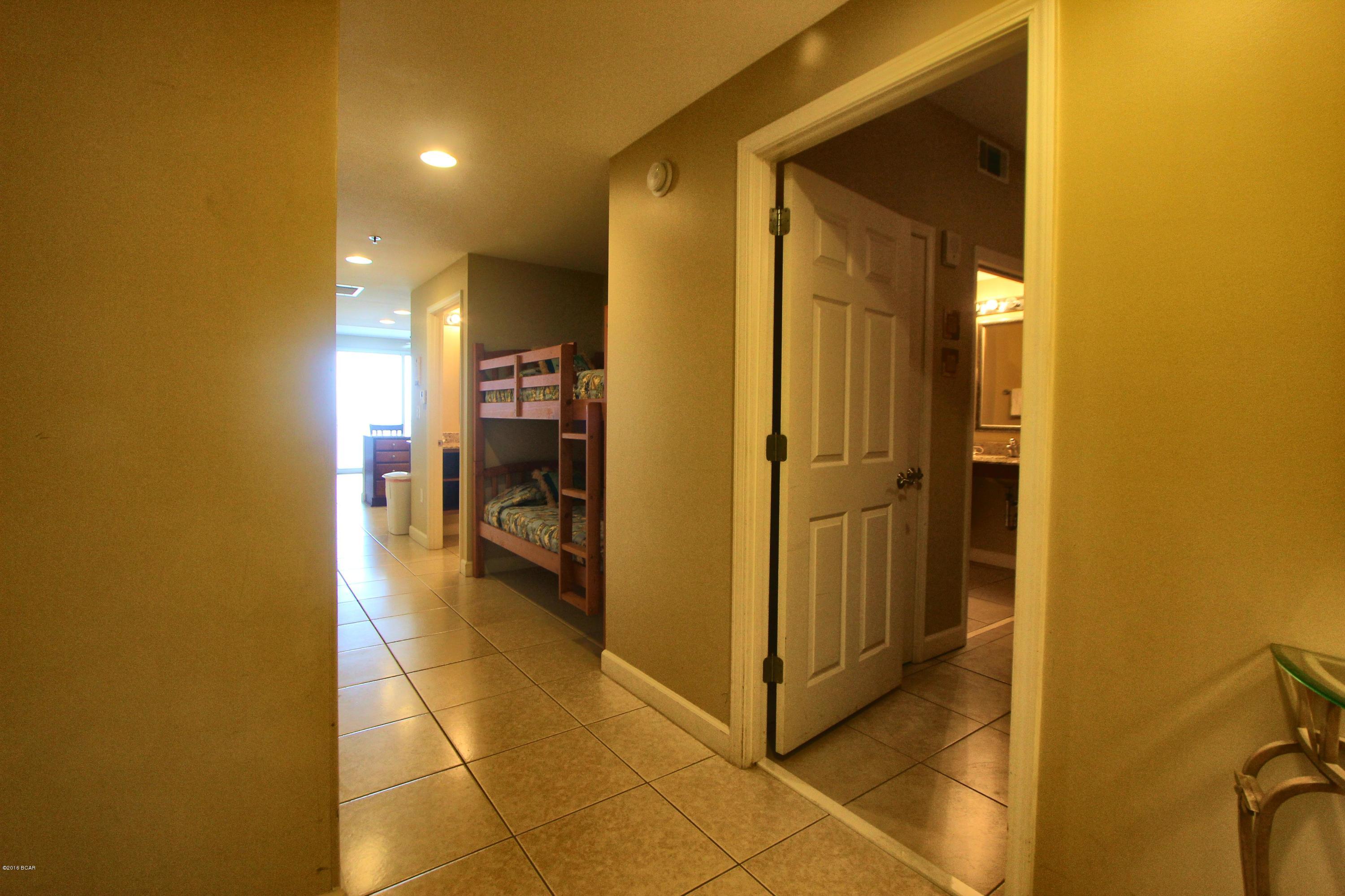 Splash Condo - Residential