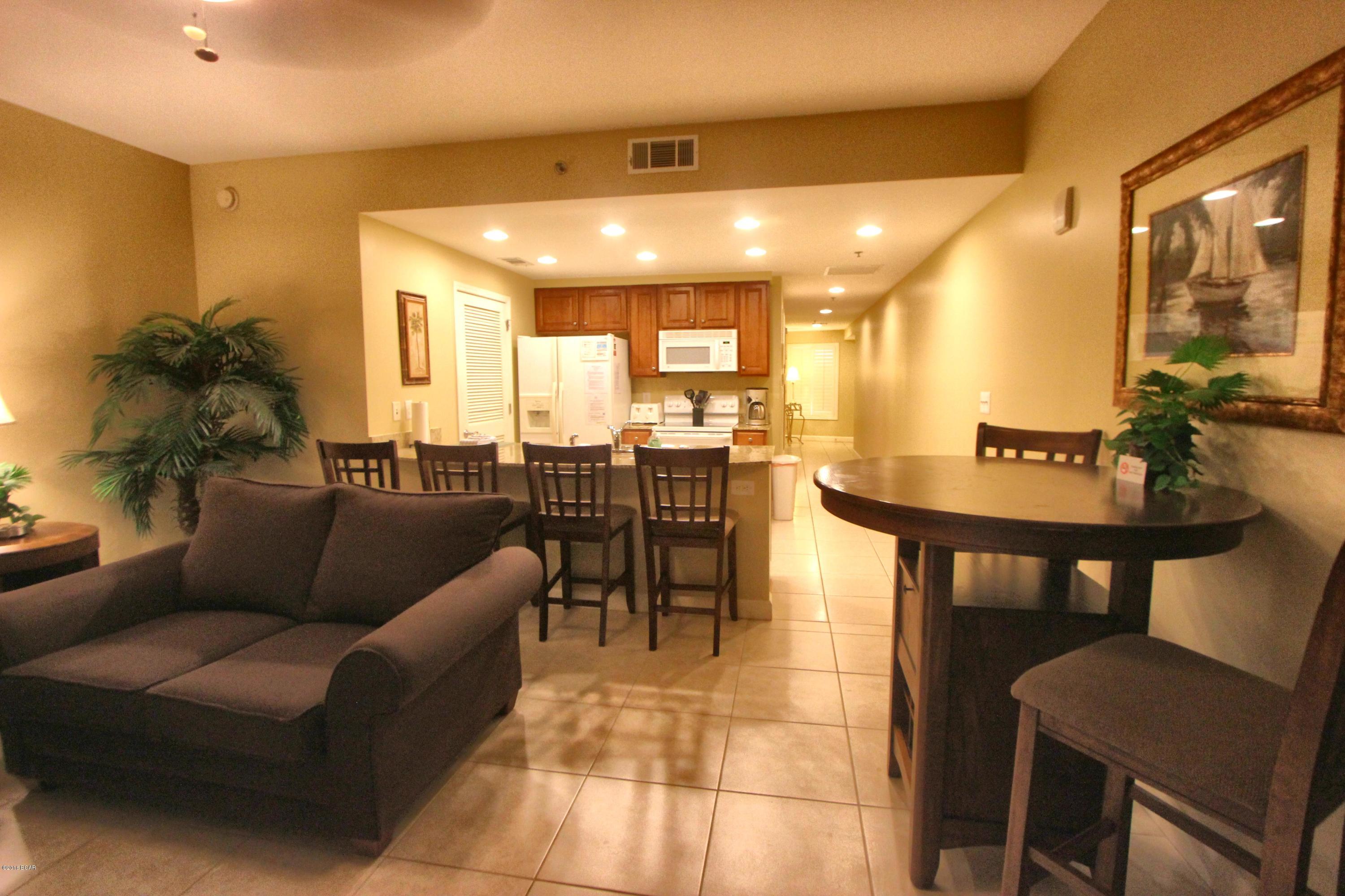 Splash Condo - Residential