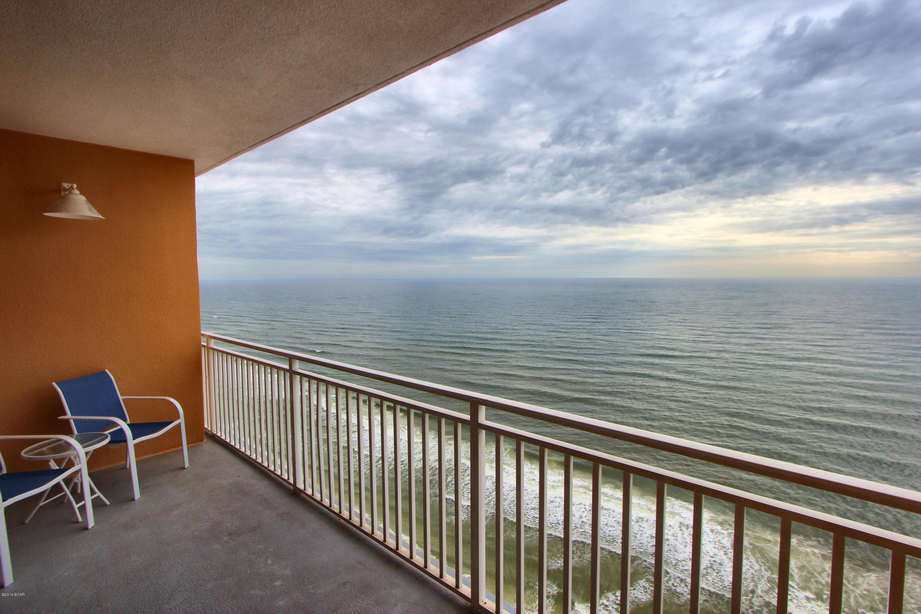 Splash Condo - Residential