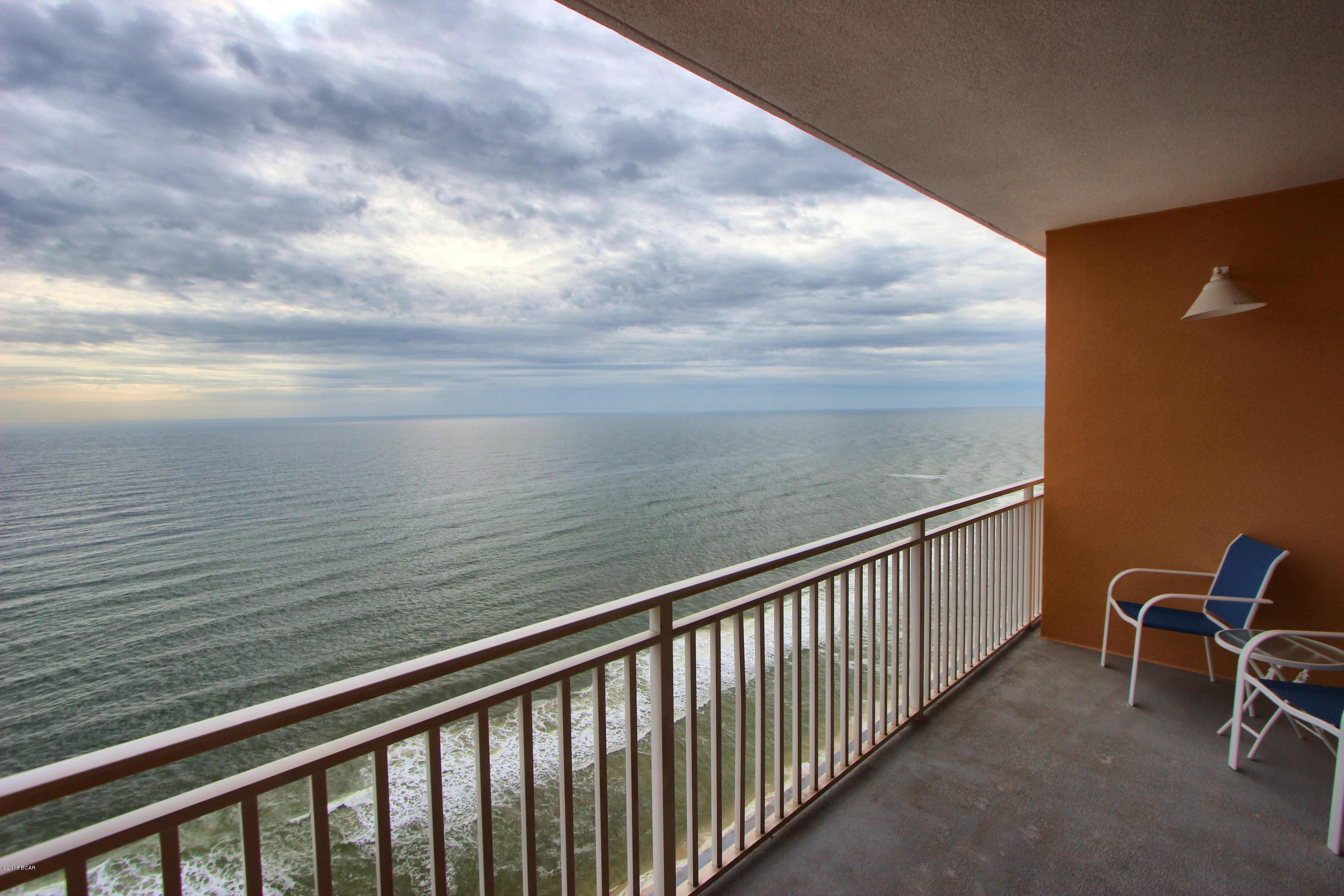 Splash Condo - Residential