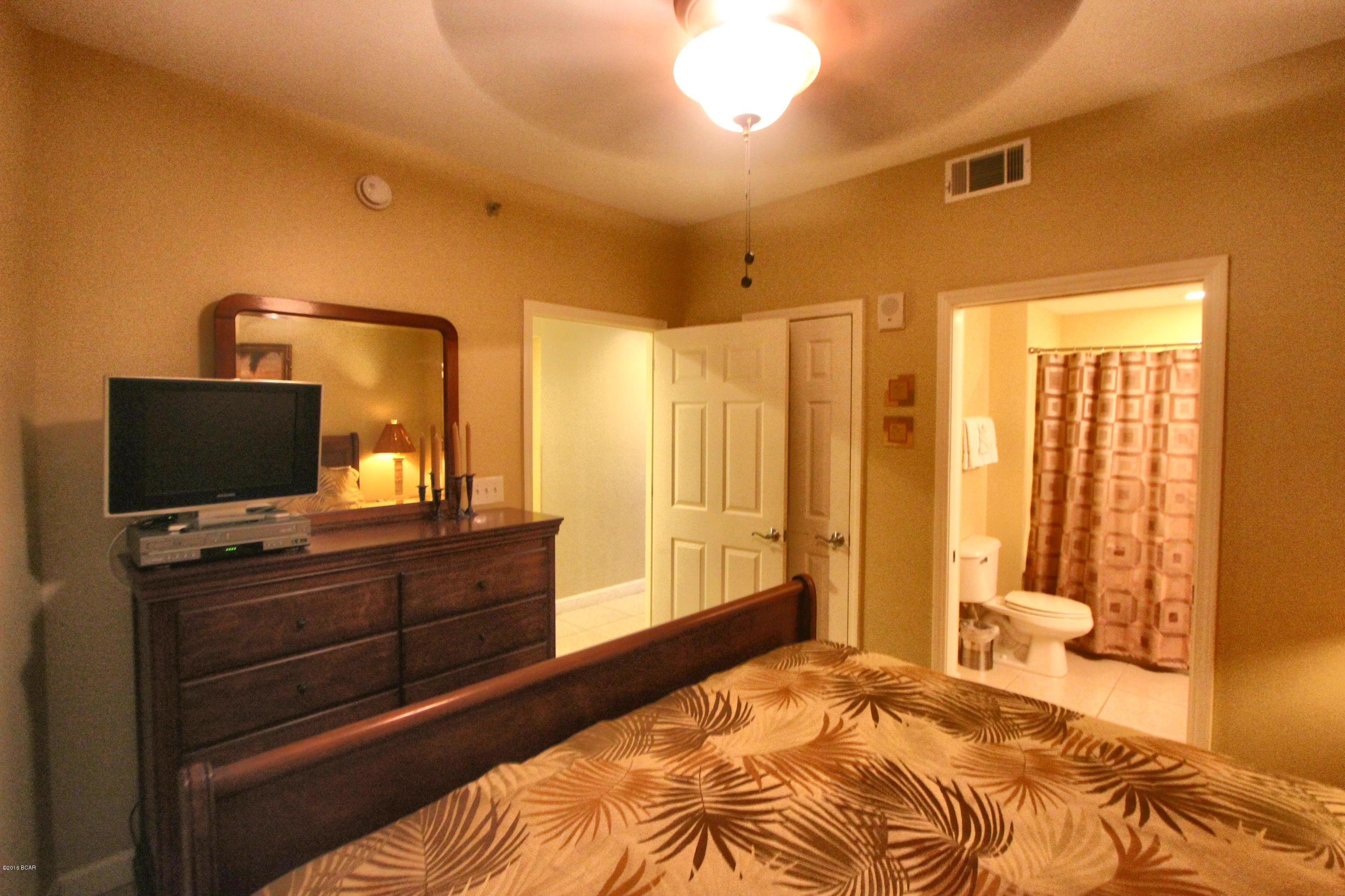 Splash Condo - Residential