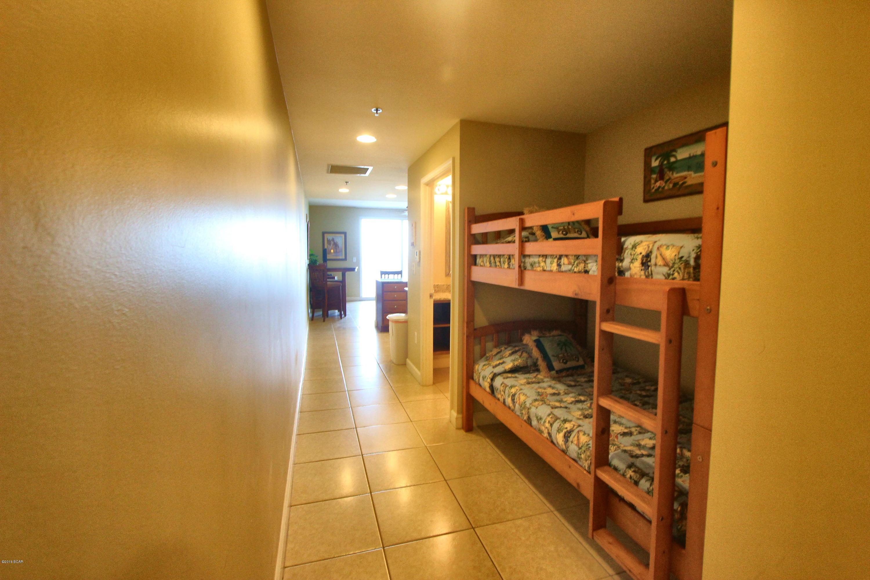 Splash Condo - Residential