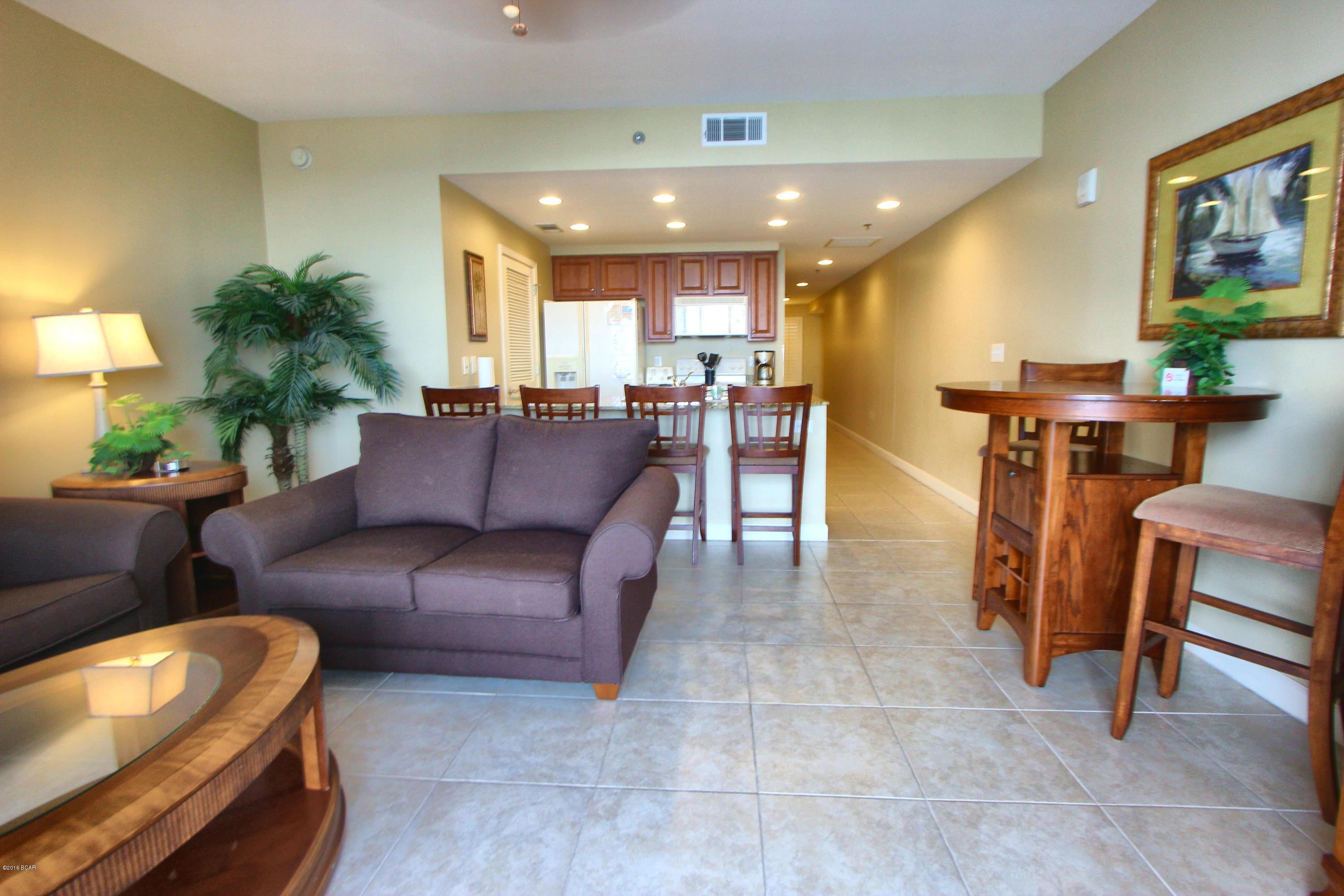 Splash Condo - Residential