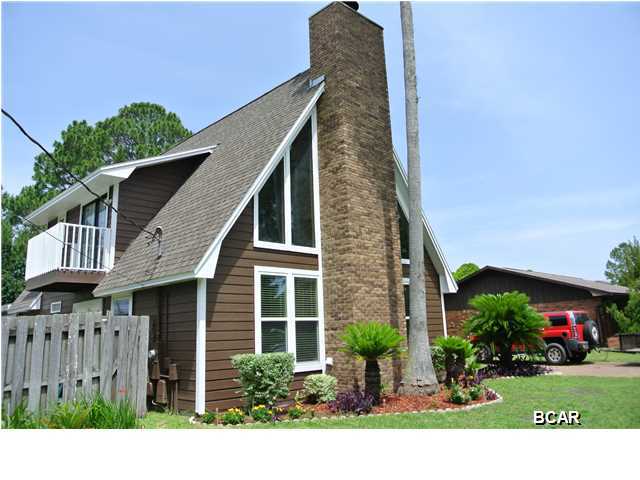 Baywood Shores Est Unit 3 - Residential