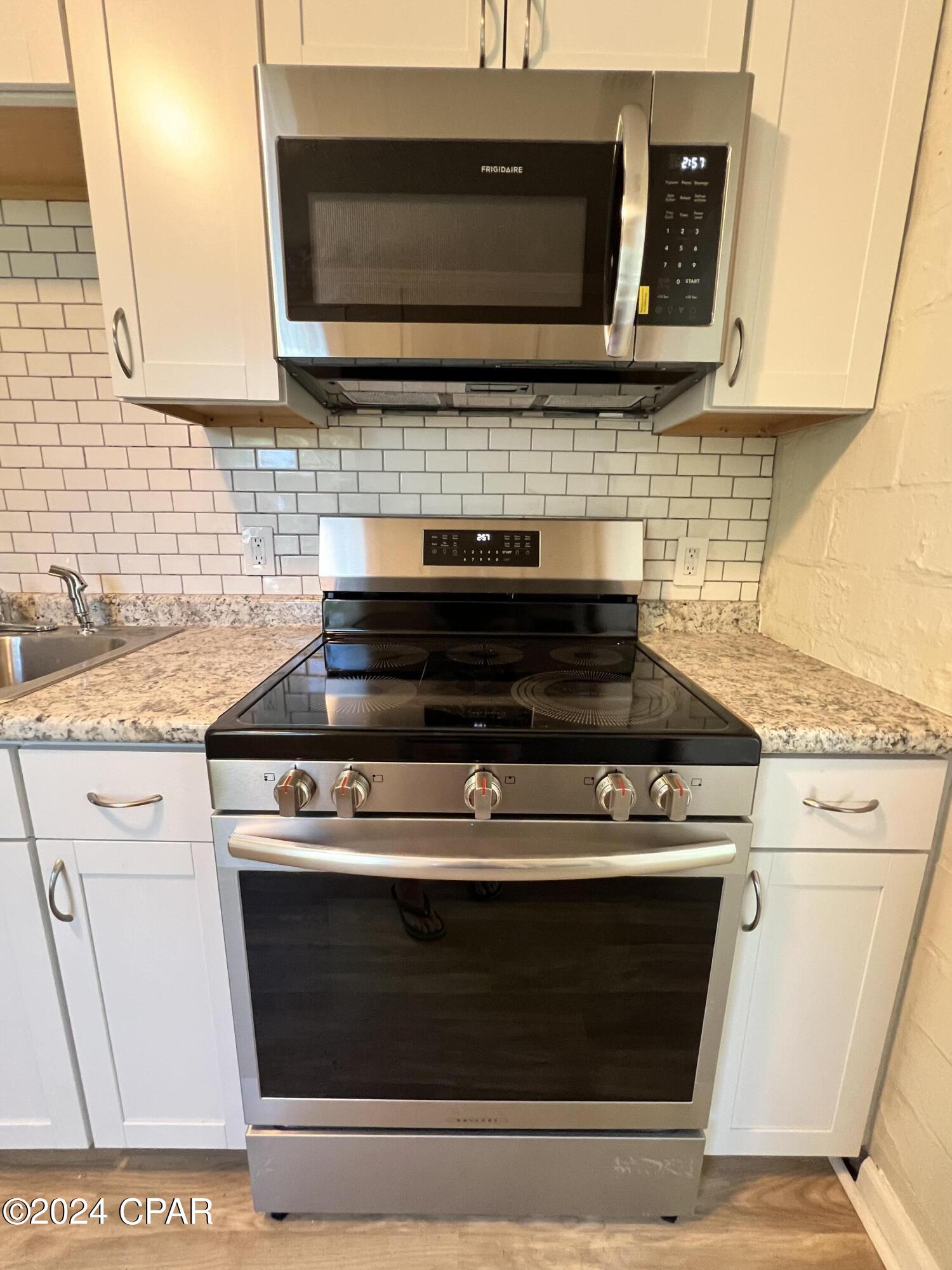 Lincoln Park 1st Addition - Residential