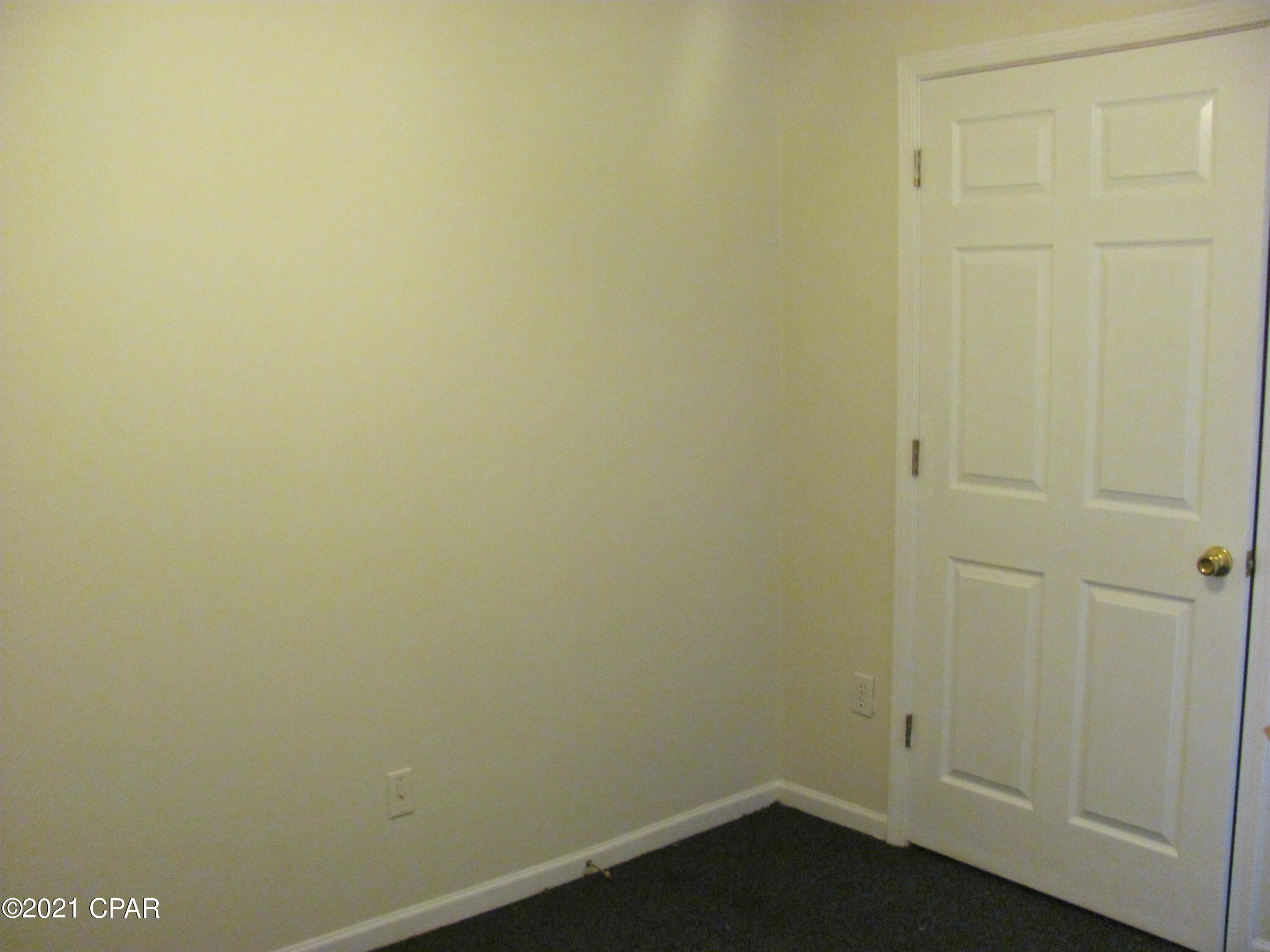 Bahama Beach - Residential Lease