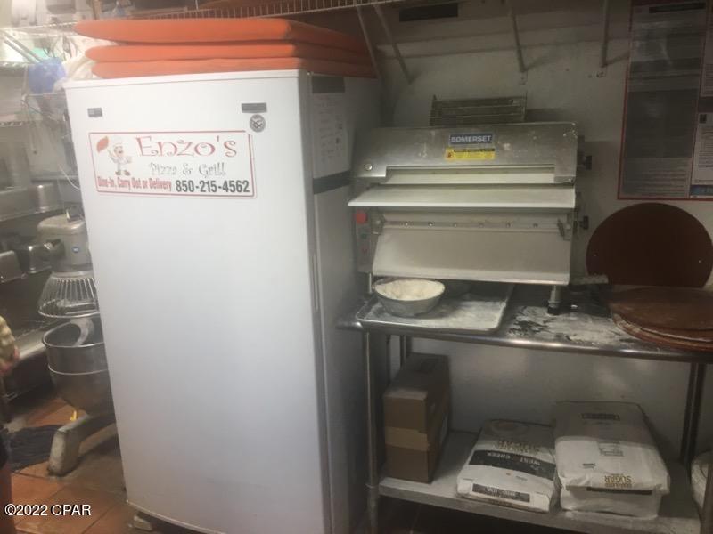 [No Recorded Subdiv] - Commercial Sale