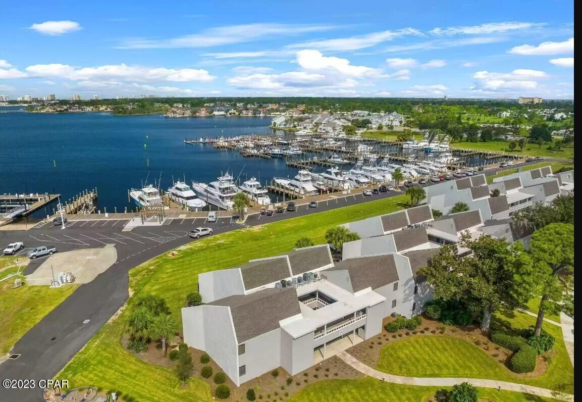 Bay Point Harbour Villas - Residential